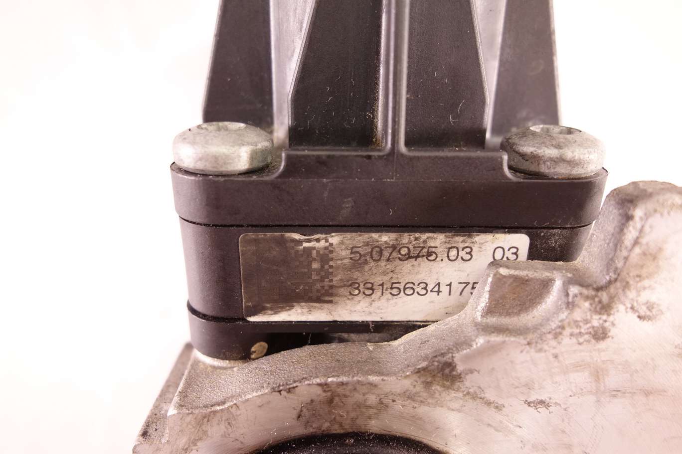 Válvula EGR Renault Captur 7172RBT316161712 H8201411538 H8201 411 538 705320020 7 05320 02 0 5079750303 5 07975 03 03 3315634175 - foto 3