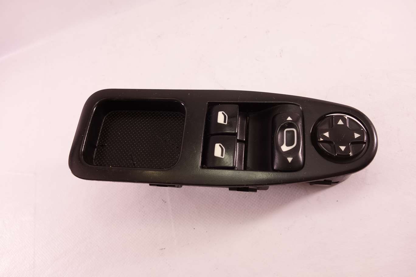 Mando interruptor elevalunas delantero izquierdo Citroen Fiat 14012282XT E30639013C E30639 01 3C - foto 1