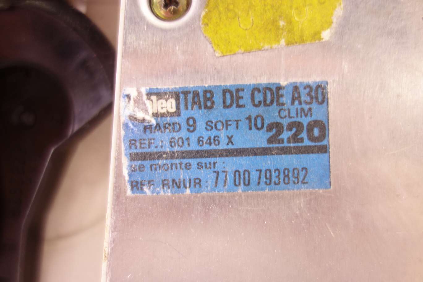 Mando climatizador Renault - foto 2