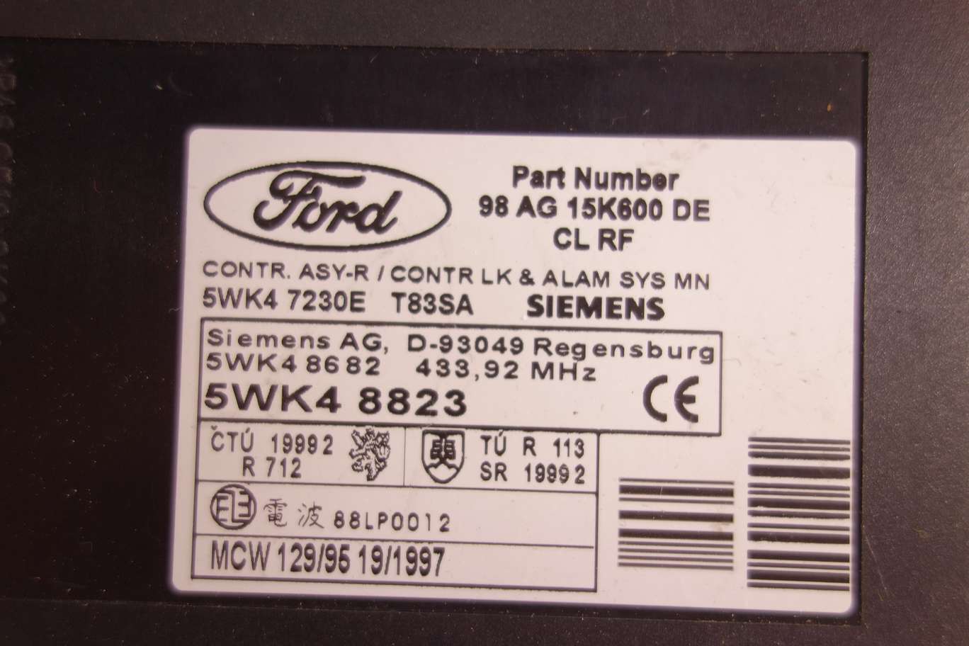 Kit Centralita del motor Ford 98AG15K600DE 98 AG 15K600 DE 5WK48823 5WK4 8823 E9AF14A624AA E9AF 14A624 AA 1S4F12A650ED 1S4F 12A650 ED 98VP15607AB 98VP 15607 AB - foto 2