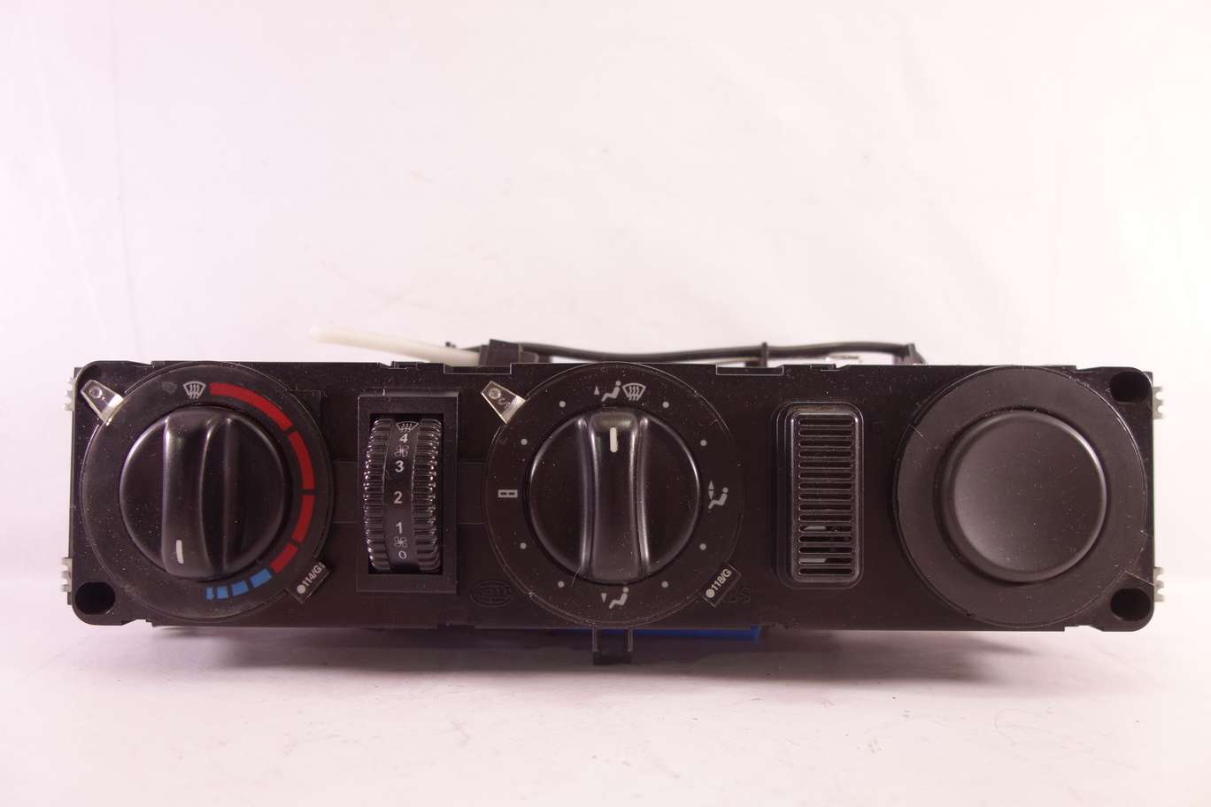 Mando climatizador Mercedes Vito A0008306185KZ A 000 830 61 85 KZ 5HB00805700 5HB 008 057 00 73450000 734500 00 - foto 1