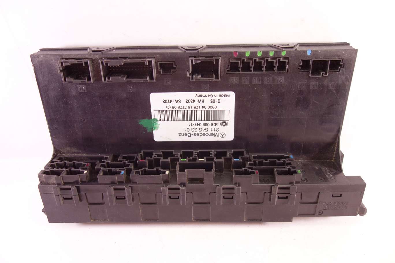Caja de fusibles Mercedes Clase E 2115453301 211 545 33 01 5DK00804711 5DK 008 047 11 - foto 1