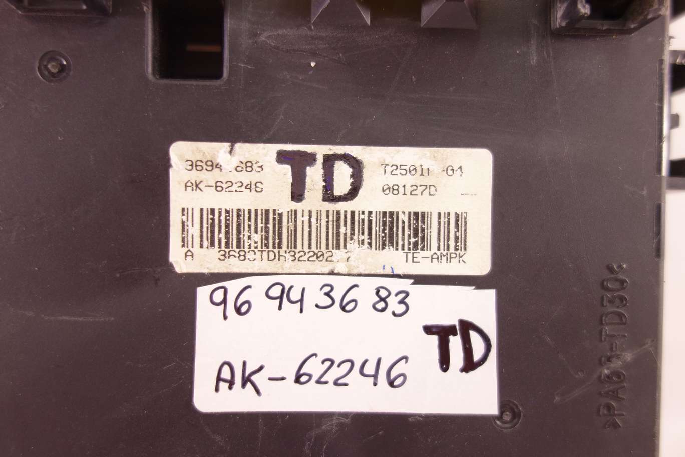 Caja de fusibles Chevrolet 96943683 TD AK62246 AK 62246 96312545 - foto 2