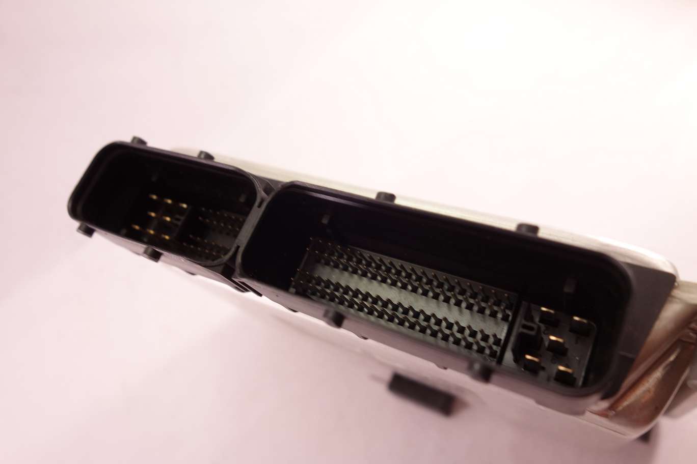 Centralita motor ECU AUDI A4 8E0907401 8E0 907 401 BOSCH 0281010492 0 281 010 492 1039S00277 - foto 3