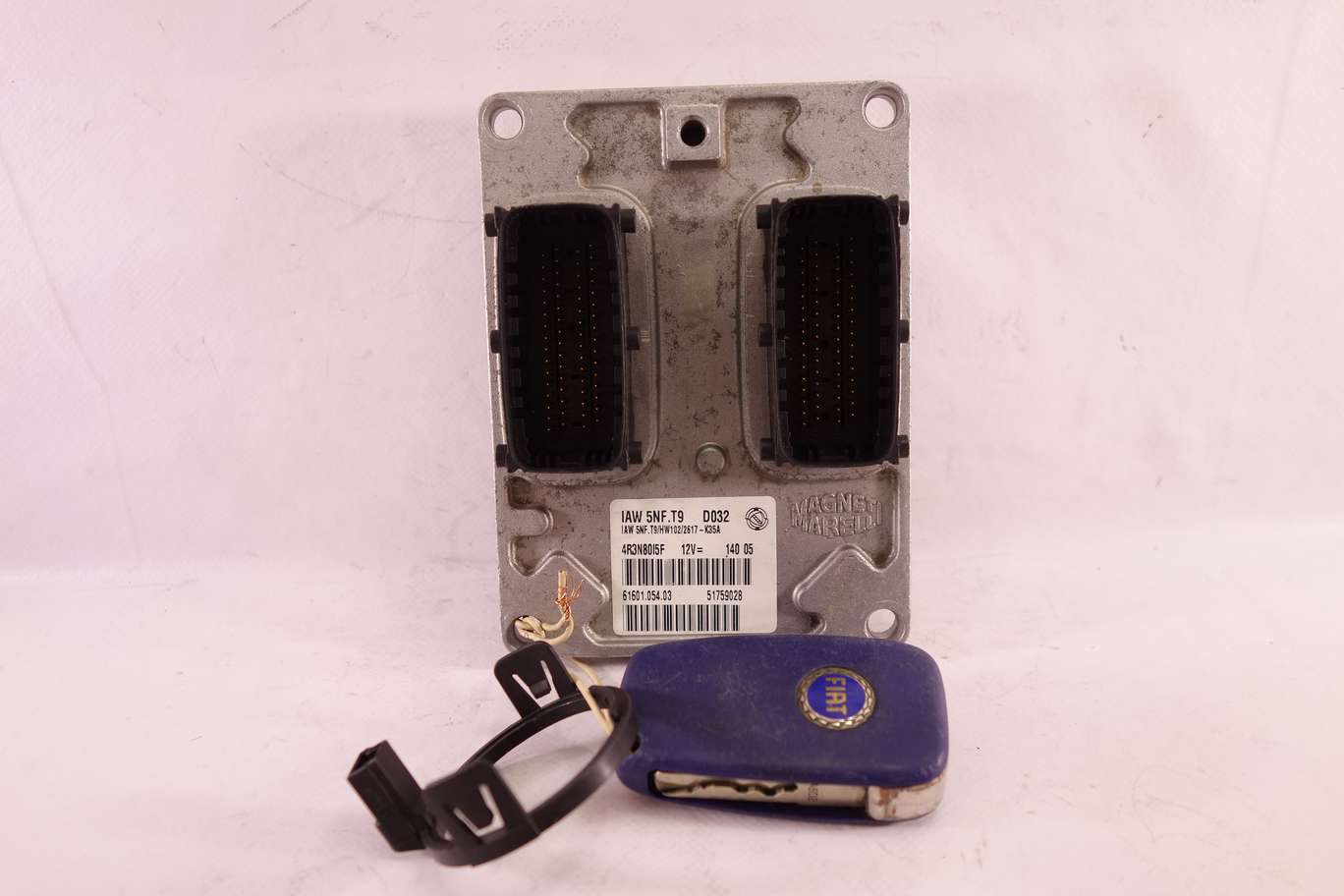 Centralita del motor con lector de llave Fiat Stilo - foto 1