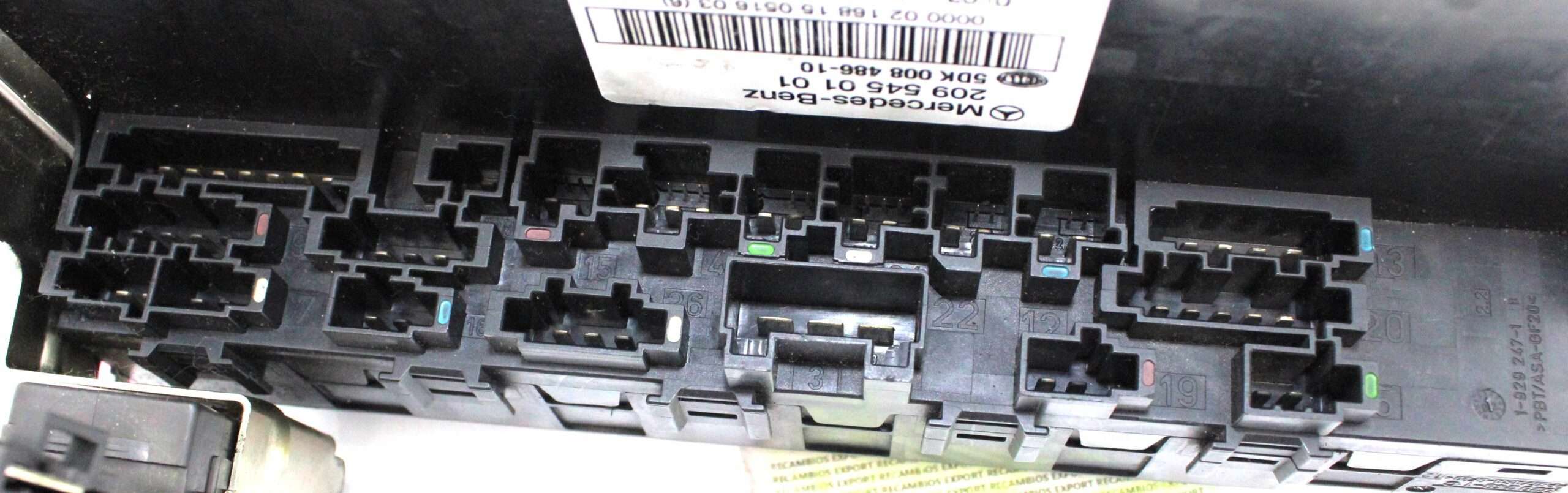 Caja de Fusibles Mercedes Clase C - foto 7