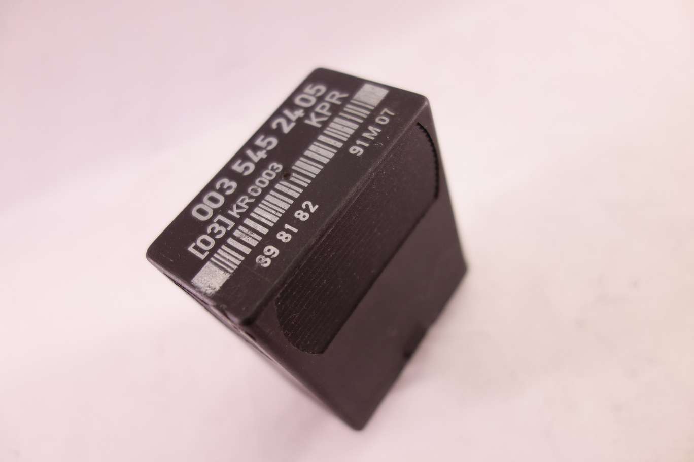 Relé de combustible Mercedes W463 0035452405 003 545 24 05 898182 89 81 82 - foto 1