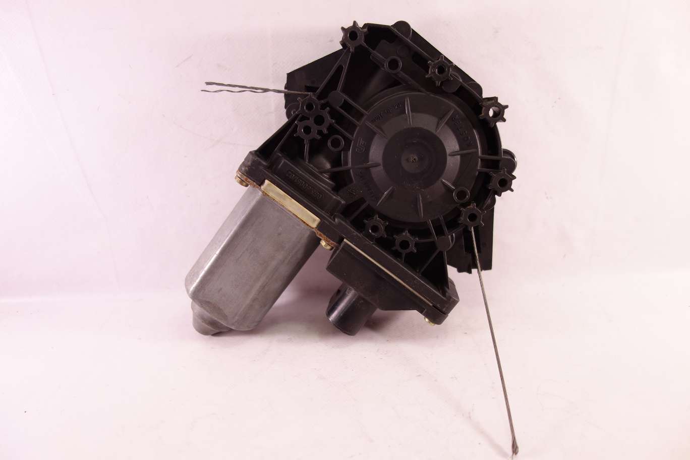 Motor de elevalunas delantero izquierdo 0536005102 053 60051 02 6N3959801CTR3 6N3 959 801 CTR3 7746003430 774 60034 30 - foto 1