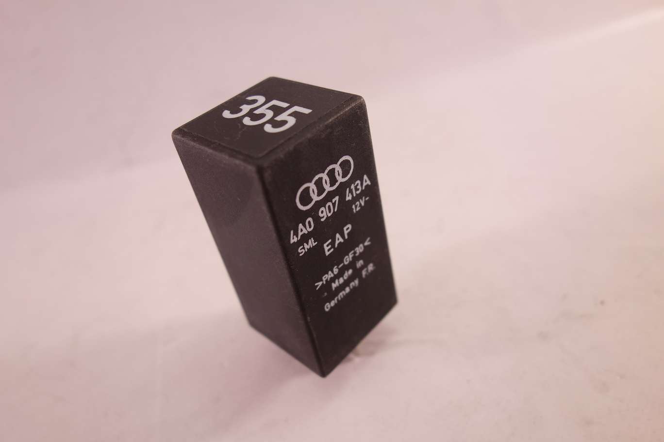 Relé Audi VW 355 4A0907413A 4A0 907 413A - foto 1
