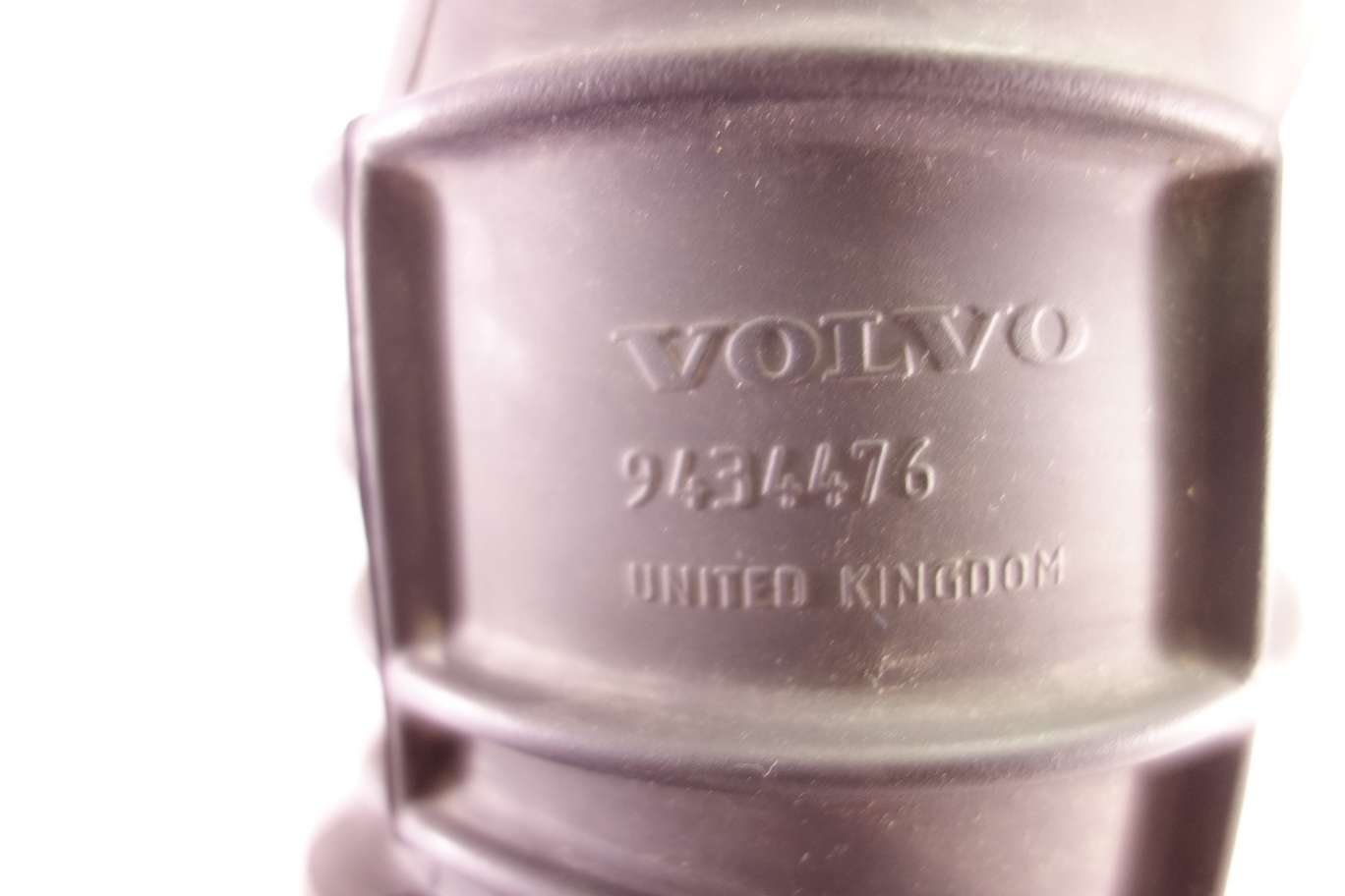 Manguera de admisión de aire Volvo 1275634 1368001050 136800 1050 9434476 - foto 3