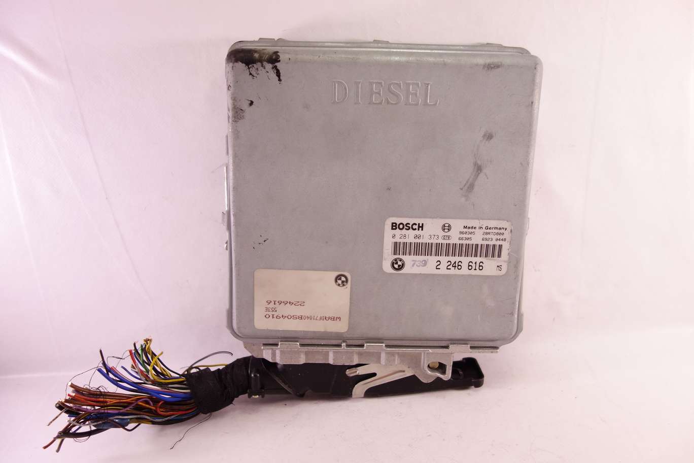 Centralita del motor BMW E39 0281001373 0 281 001 373 2246616 2 246 616 - foto 1