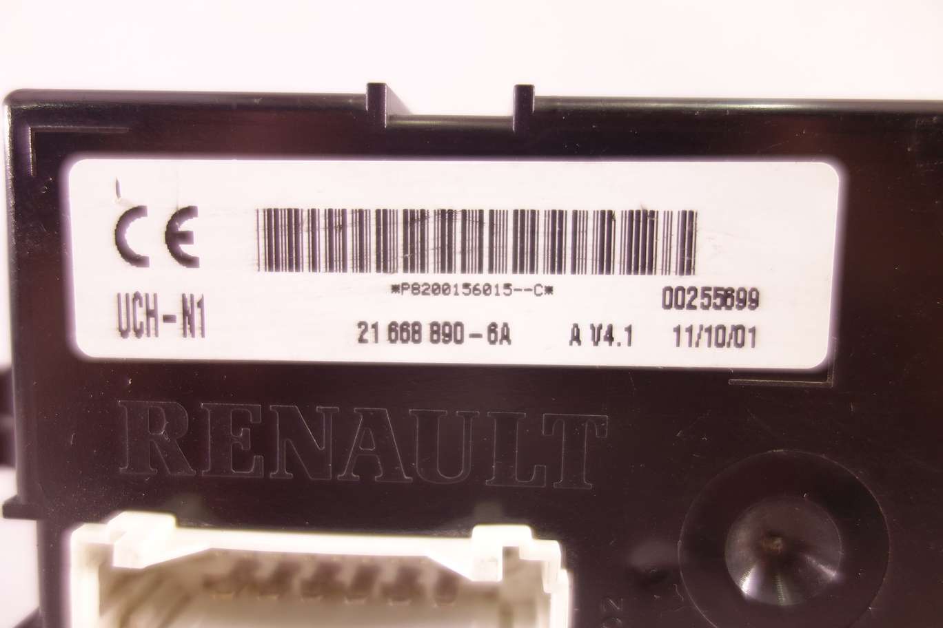 Módulo de control Renault P8200156015C P8200156015 C 216688906A 21 668 890 6A - foto 2