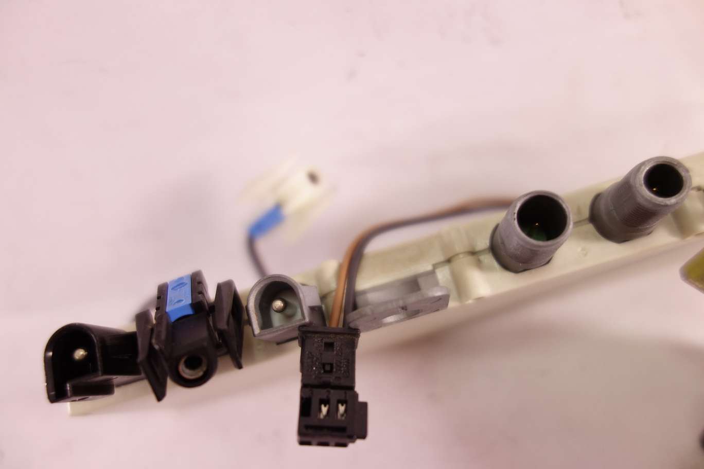 Amplificador de Antena BMW Serie 5 65256906082 65 25 6906082 - foto 2
