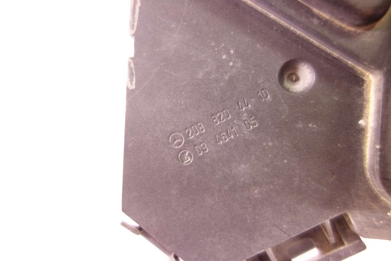Interruptor de asiento Mercedes Clase C 2088204410 208 820 44 10 LK 03464105 03 4641 05 - foto 2