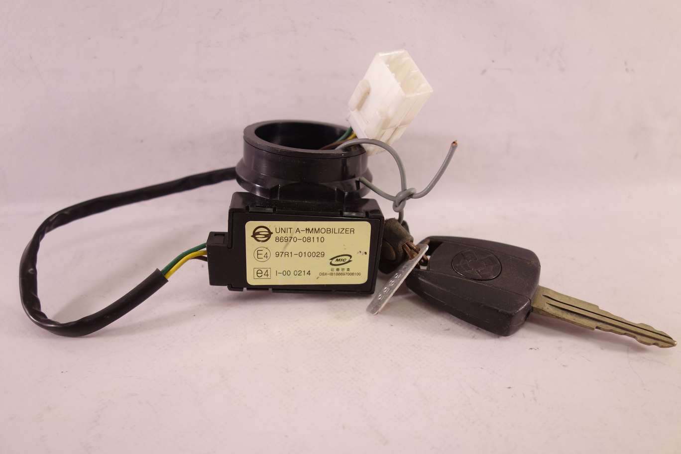 Inmovilizador de arranque Ssang Yong 8697008110 86970 08110 97R1010029 97R1 010029 - foto 1