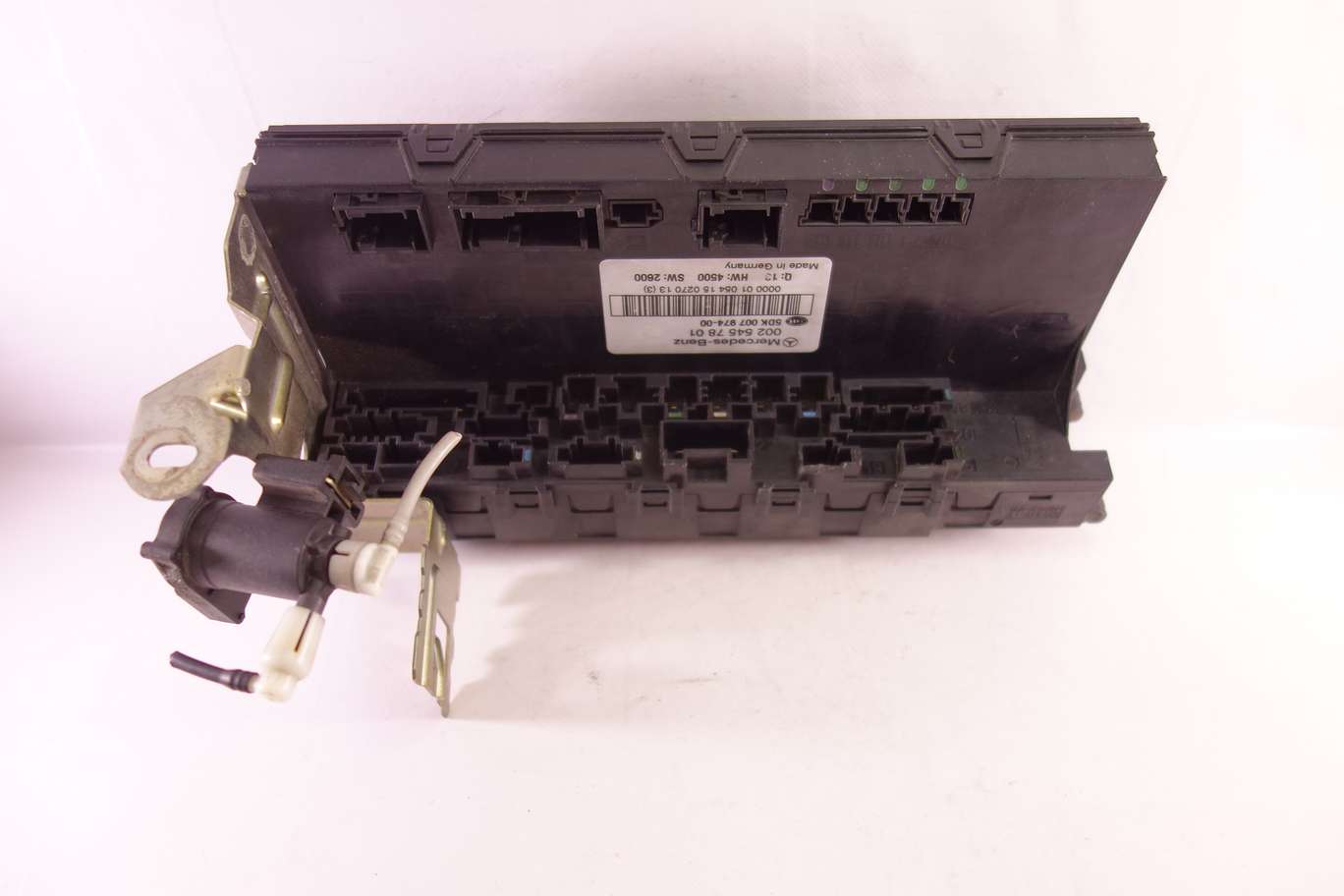 Caja de fusibles Mercedes Clase C 0025457801 002 545 78 01 5DK00797400 5DK 007 974 00 9292481B 929248 1B - foto 1
