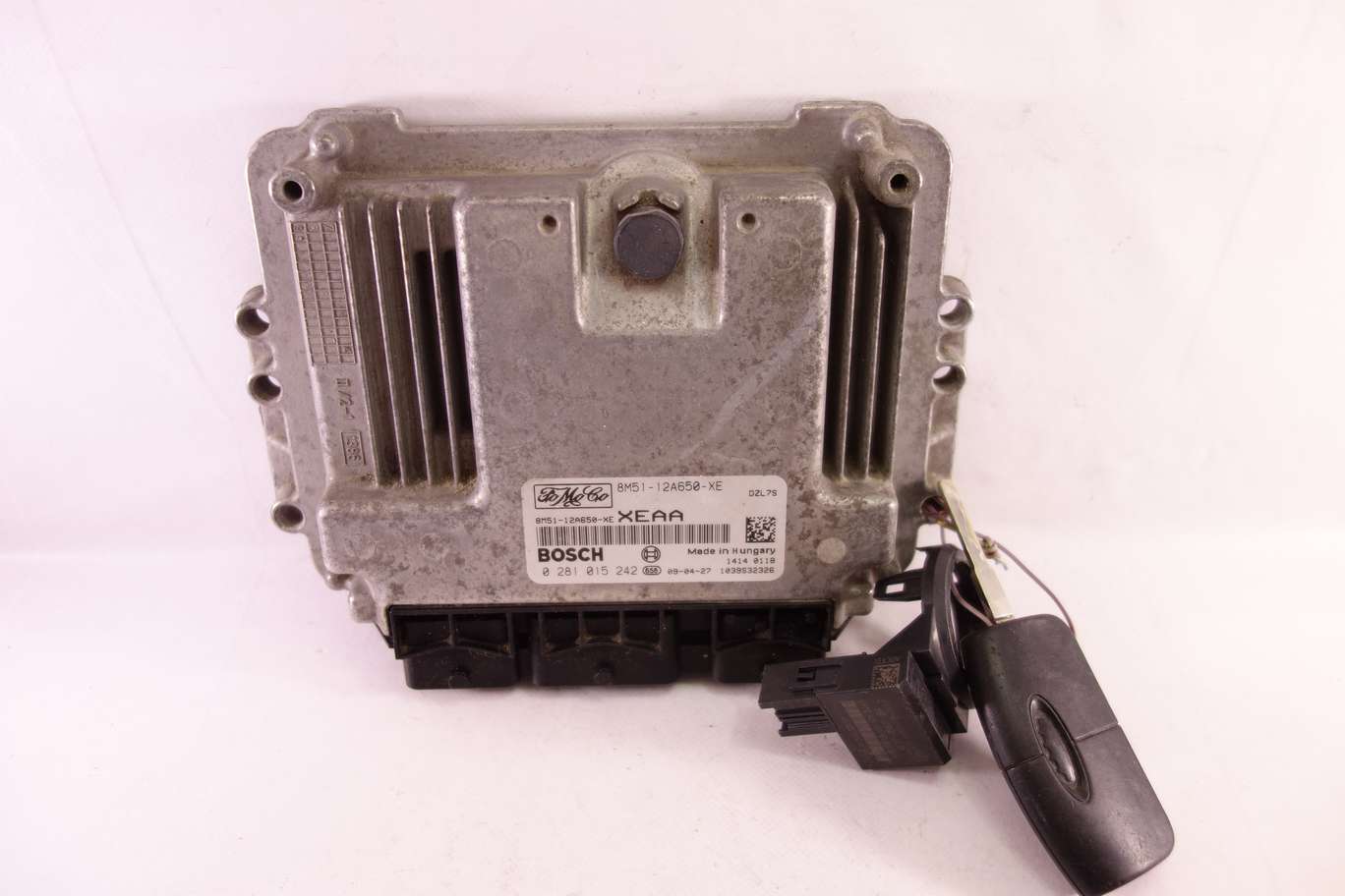 Centralita de control con lector de llave Ford Focus 0281015242 0 281 015 242 8M5112A650XE 8M51 12 A650 XE 6E5T15607BA 6E5T 15607 BA D75200130Y D7520013 0Y - foto 1