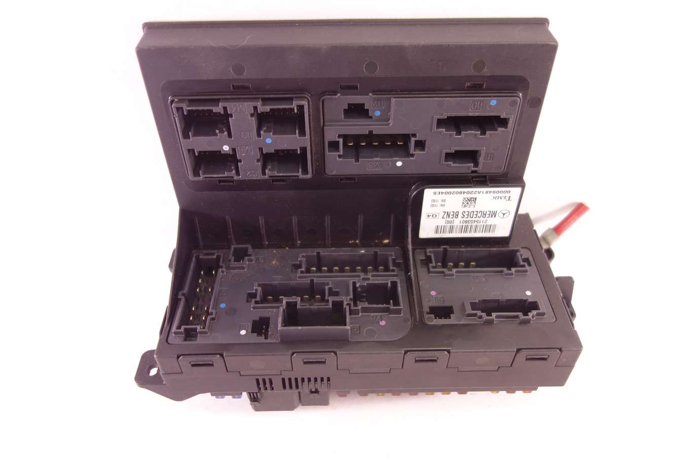 Caja de fusibles Mercedes Clase E 211545380100 2115453801 00 A2115451083 - foto 1