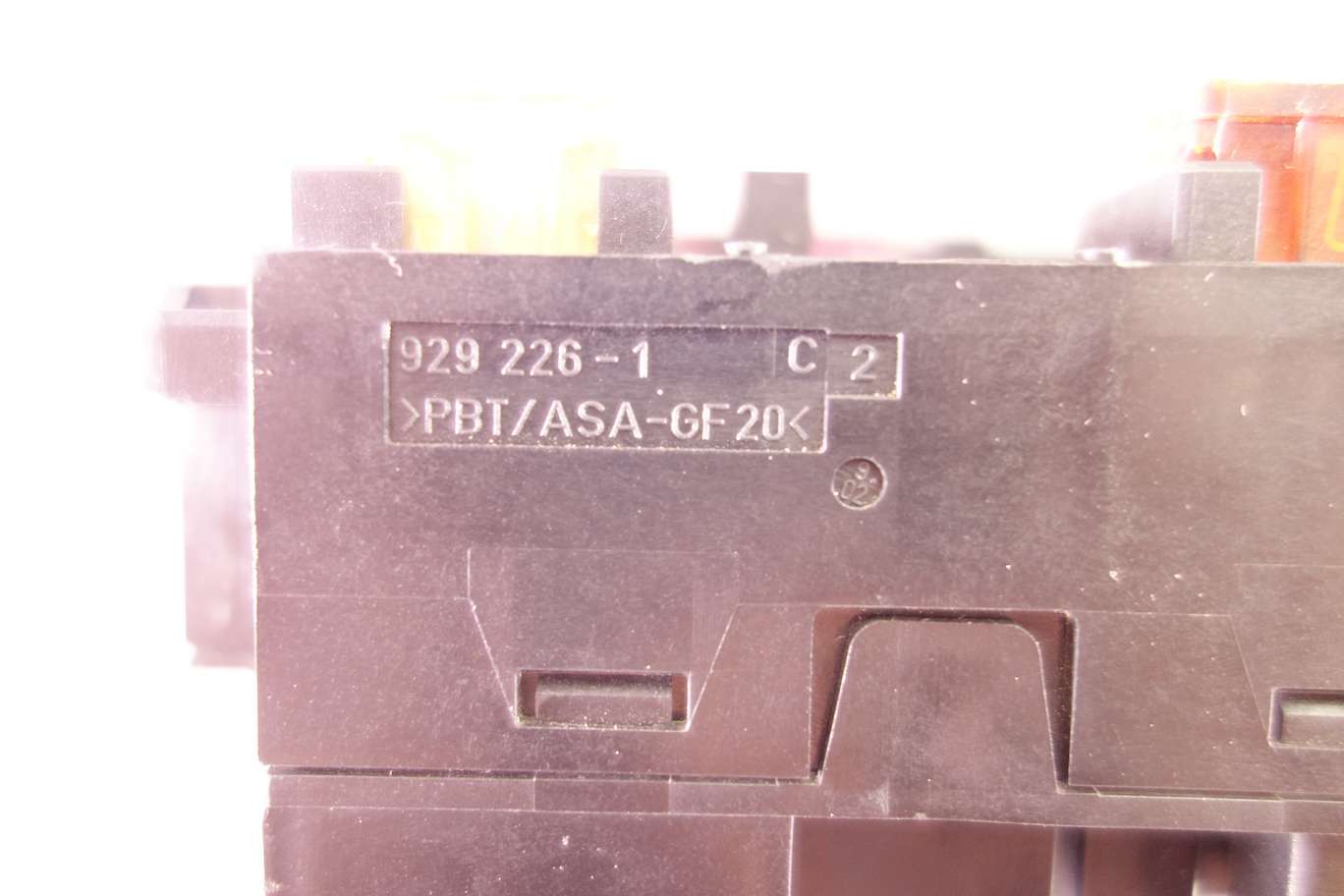 Caja de fusibles Mercedes Clase C 2035451601 203 545 16 01 LK 5DK00848550 5DK 008 485 50 9292261 929 226 1 - foto 2