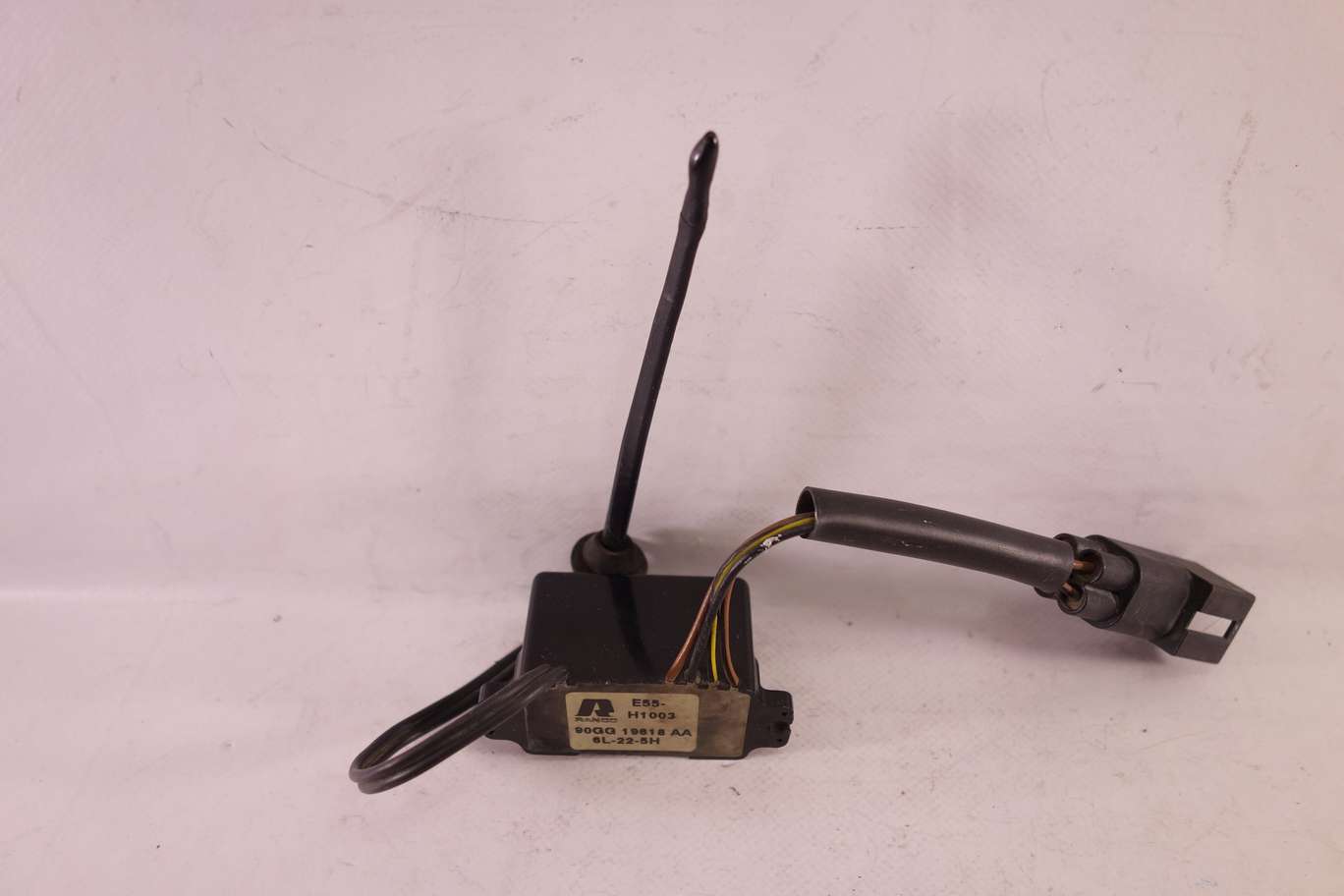 Sensor de temperatura Ford E55H1003 E55 H1003 90GG19618AA 90GG 19618 AA - foto 1
