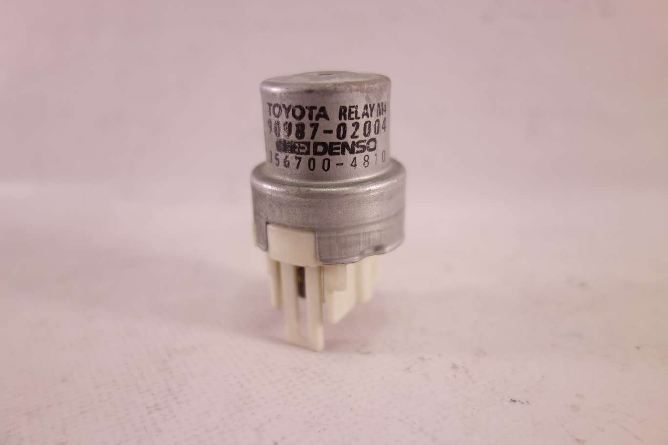 Relé 4 PIN Toyota 9098702004 90987 02004 DENSO 0567004810 056700 4810 - foto 1