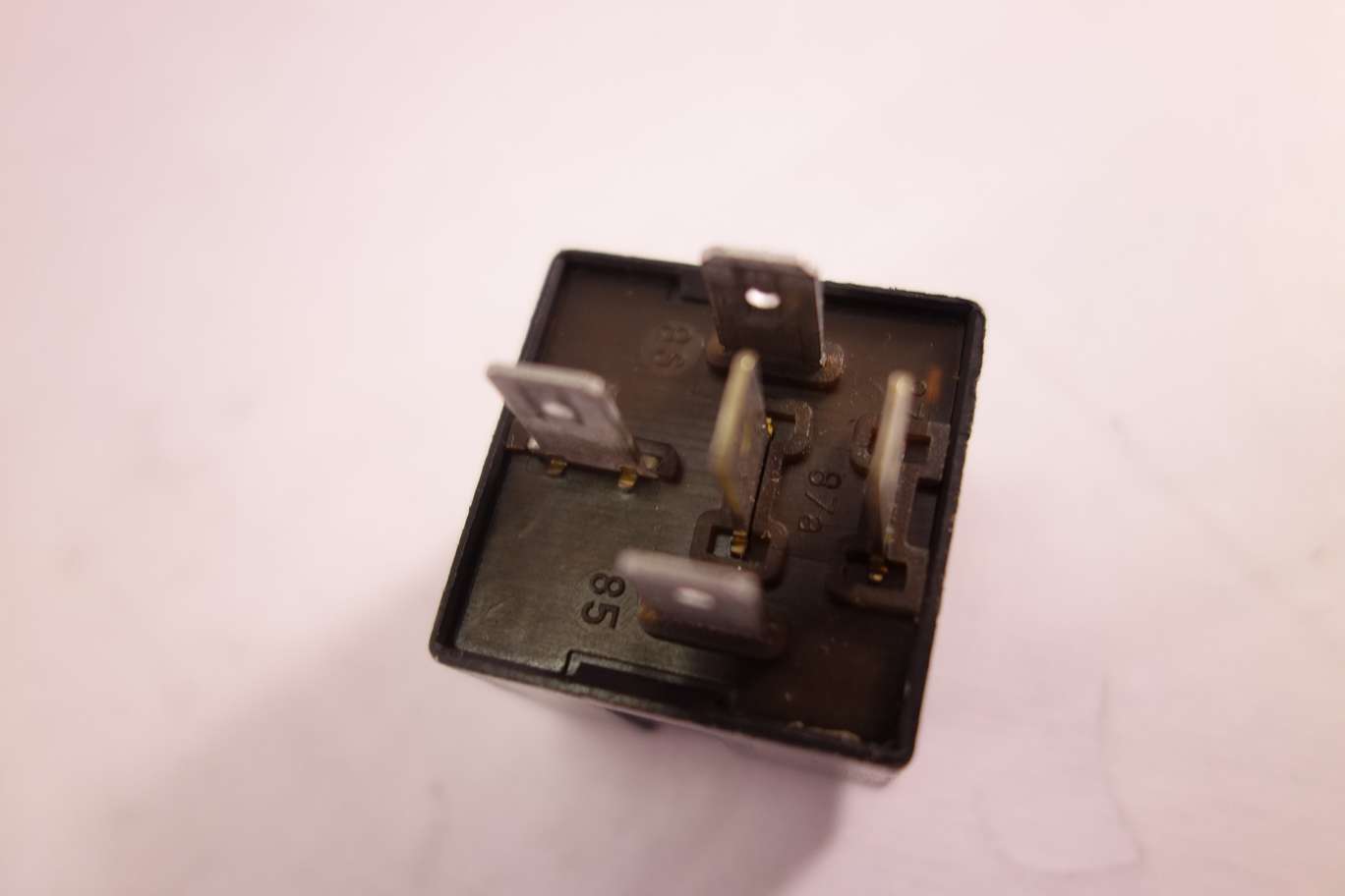 Relé para Iveco 504053414 69050 690.50 - foto 3