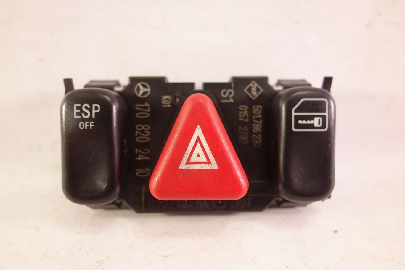 Interruptor de emergencia Mercedes SLK 1708202410 170 820 24 10 501786230 501 786 230 01572792 0157 2792 - foto 1