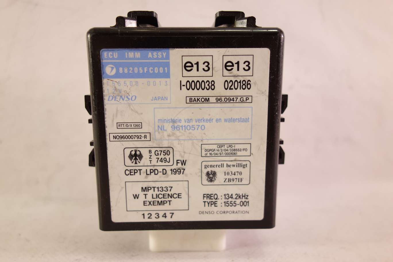 Inmovilizador Subaru 88205FC001 1555000013 155500 0013 NL 96110570 - foto 1