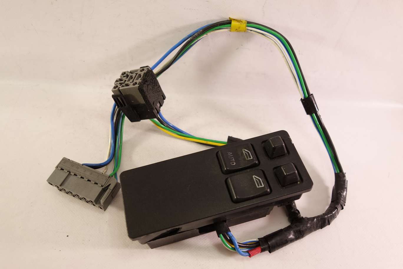 Mando interruptor de elevalunas Volvo 6849426 68 49 426 03458624 03 4586 24 - foto 1