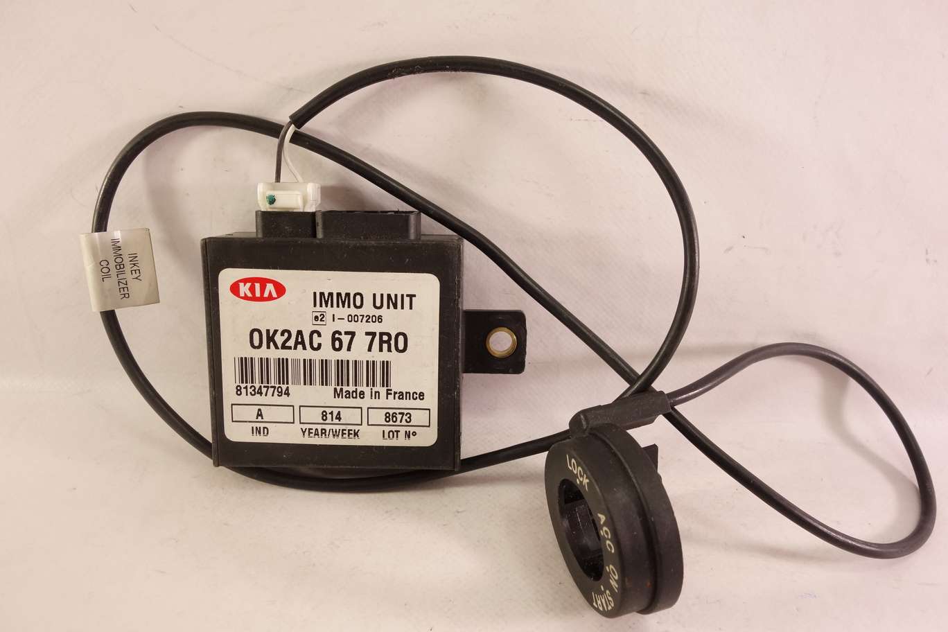 Modulo de inmovilizador Kia Carnival 0K2AC677R0 0K2AC 67 7R0 - foto 1
