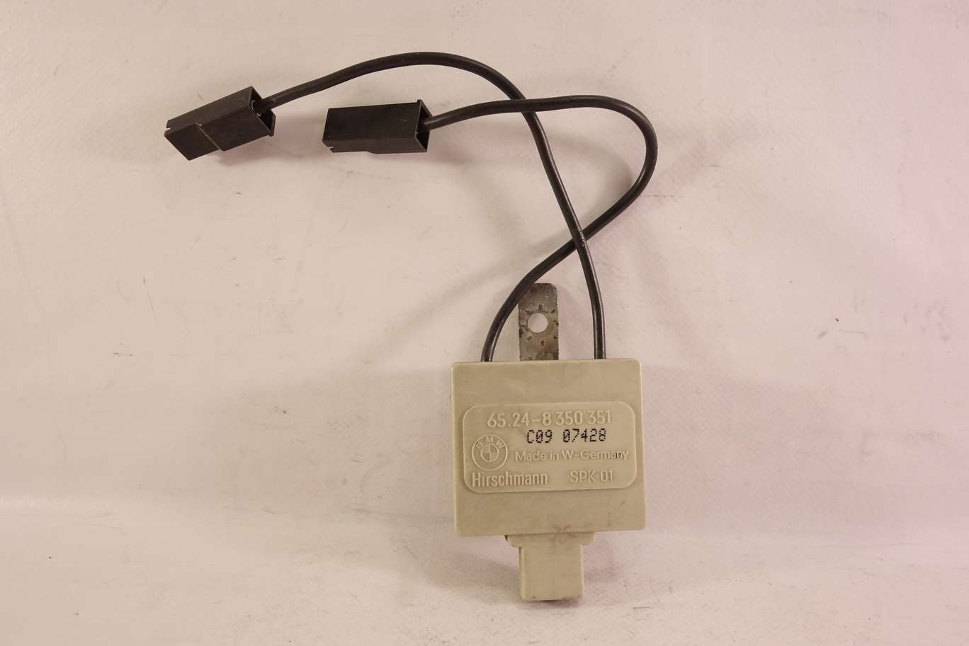 Amplificador de Antena BMW Serie 5 65248350351 65 24 8 350 351 - foto 1