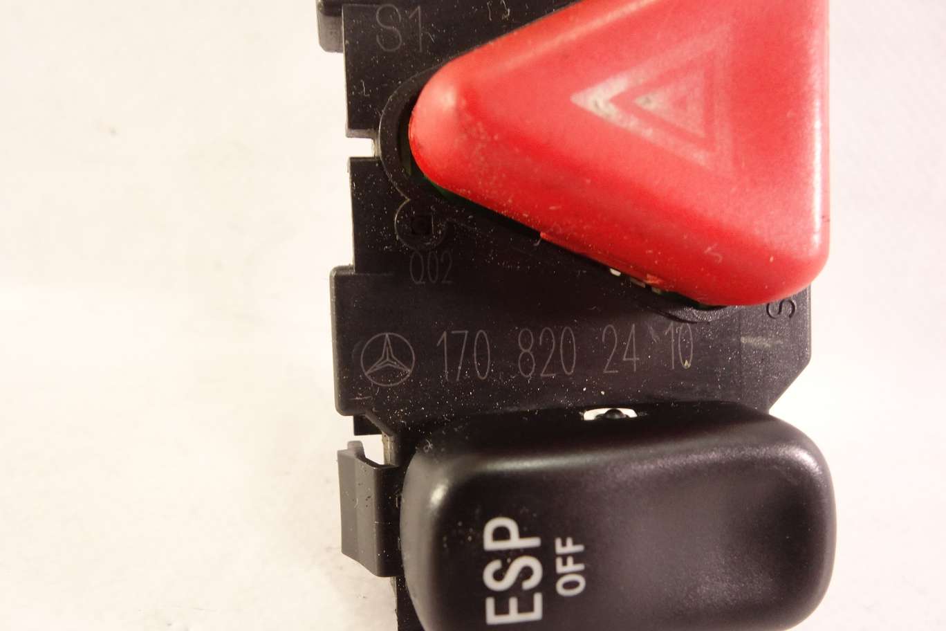 Interruptor de emergencia Mercedes SLK 1708202410 170 820 24 10 501786360 501 786 360 02510561 0251 0561 - foto 2