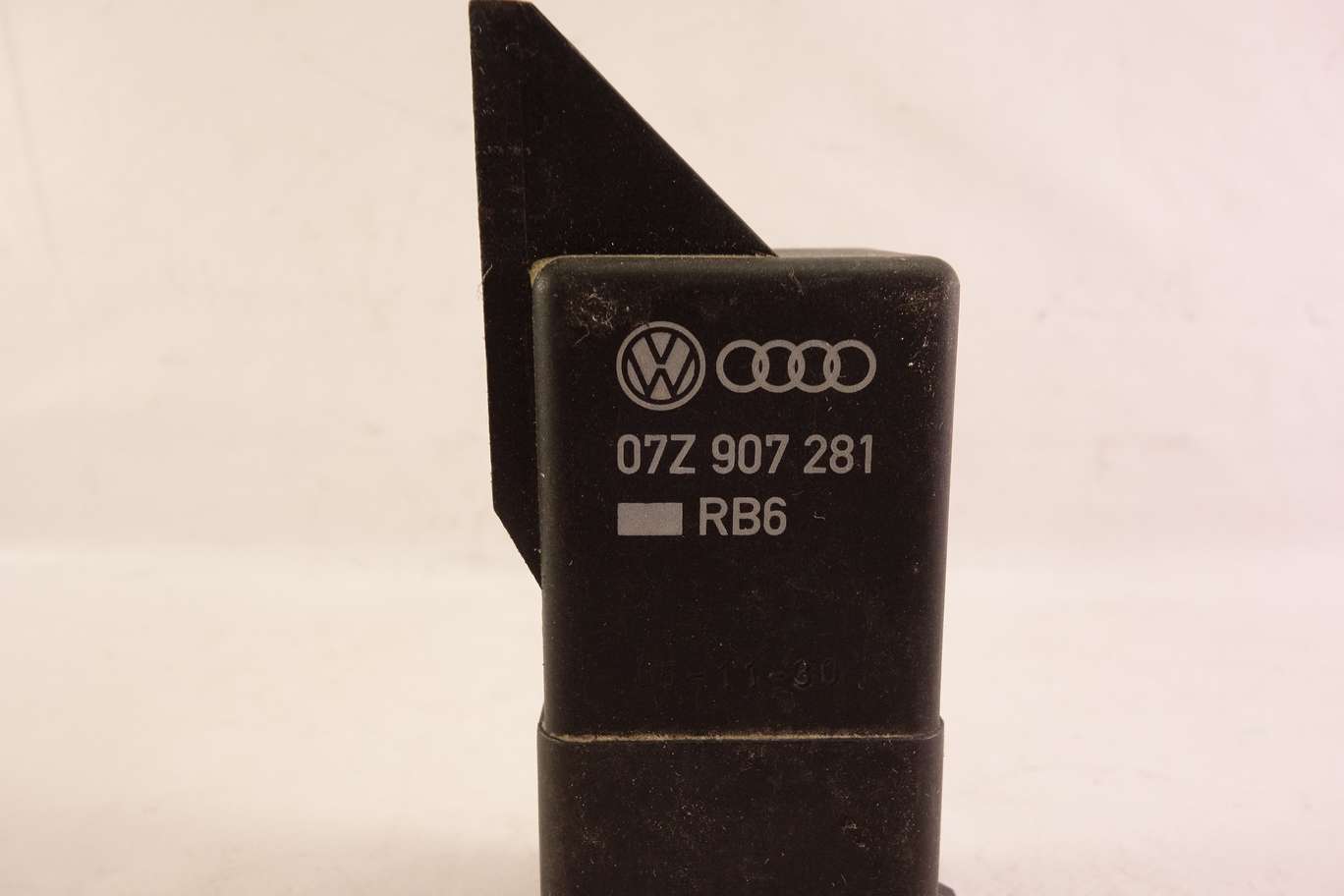 Rele VW 0281003028 0 281 003 028 07Z907281 07Z 907 281 - foto 2