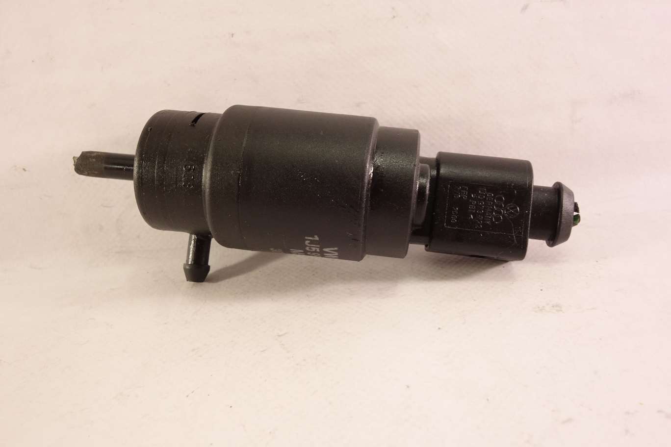 Bomba limpia parabrisas Audi BMW Seat Skoda Volkswagen 1J5955651 1J5 955 651 1J0973722 1J0 973 722 - foto 1
