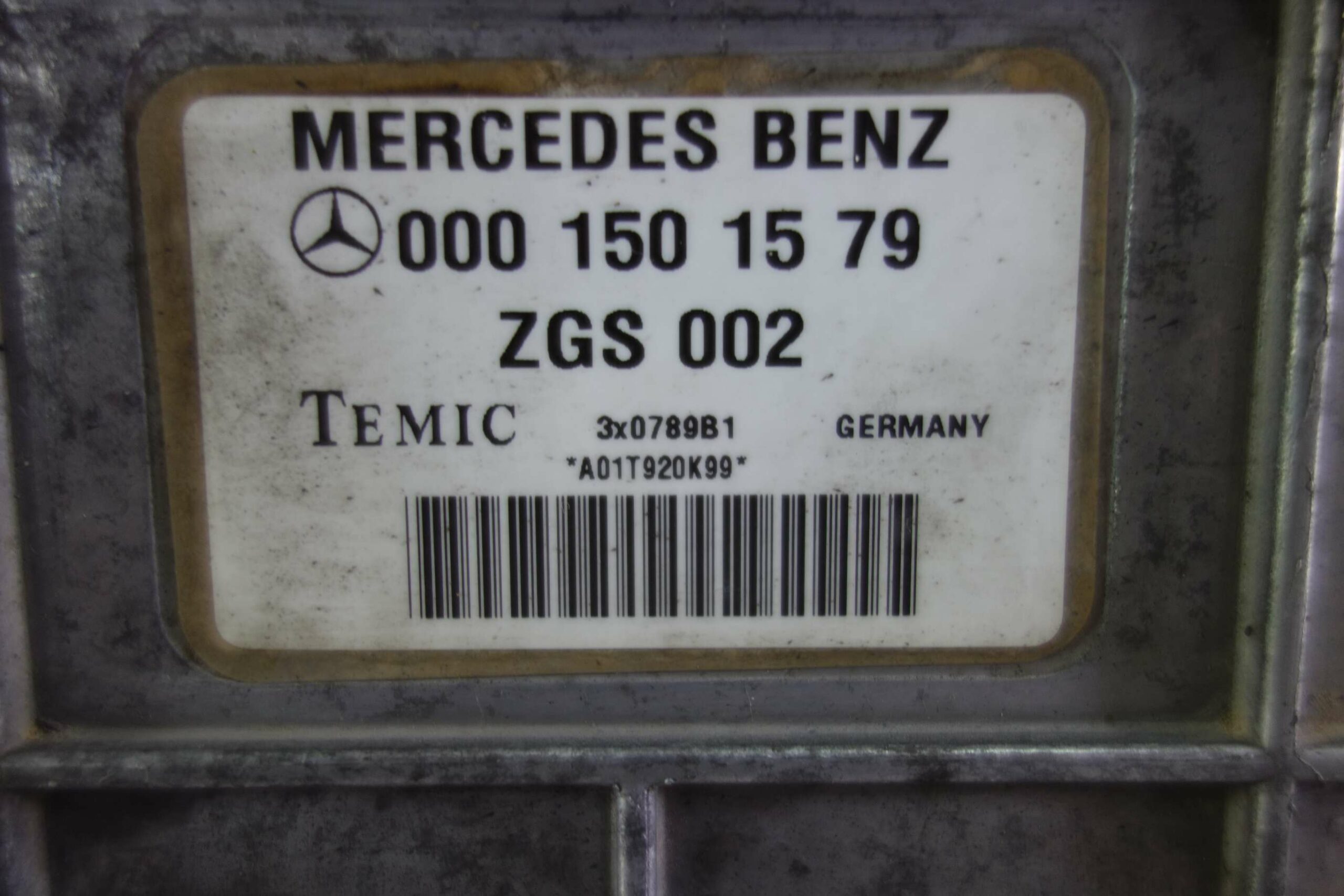 Centralita del motor Mercedes Actros 0001501579 000 150 15 79 Temic 3X0789B1 A0000700879 A 000 070 08 09 - foto 2