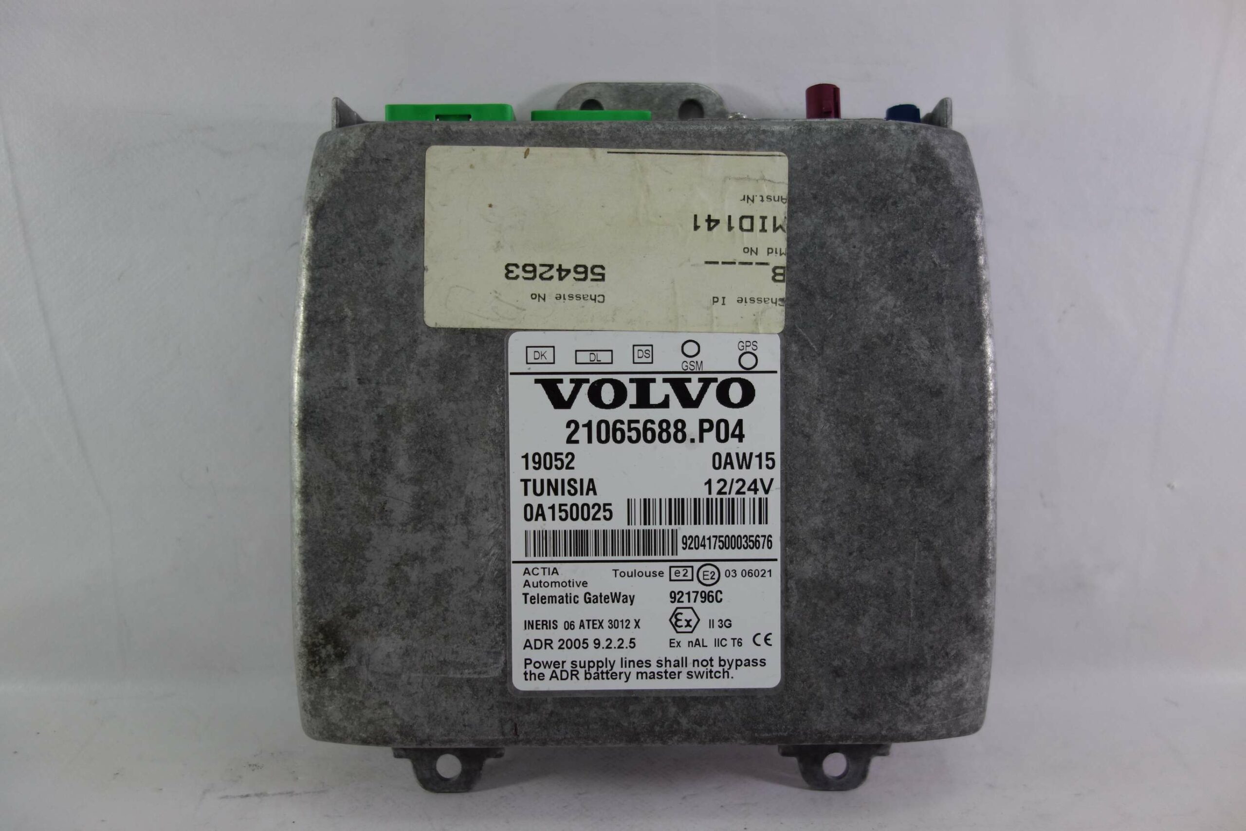 Unidad de control Volvo 21065688.P04 21065688P04 21065688 P04 921796C E20306021 E2 03 06021 - foto 1