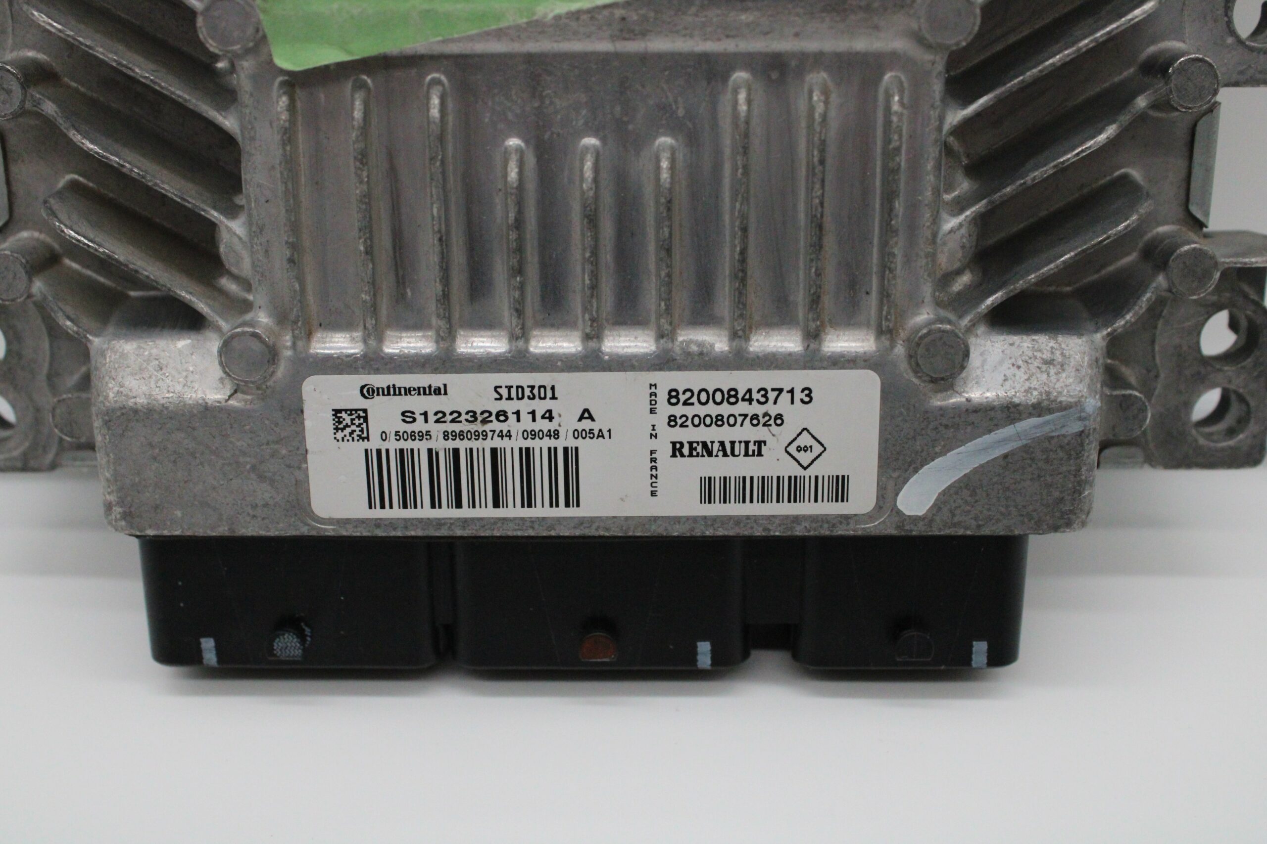 Centralita de Motor ECU Renault S122326114A S122326114 A 8200843713 8200807626 - foto 2