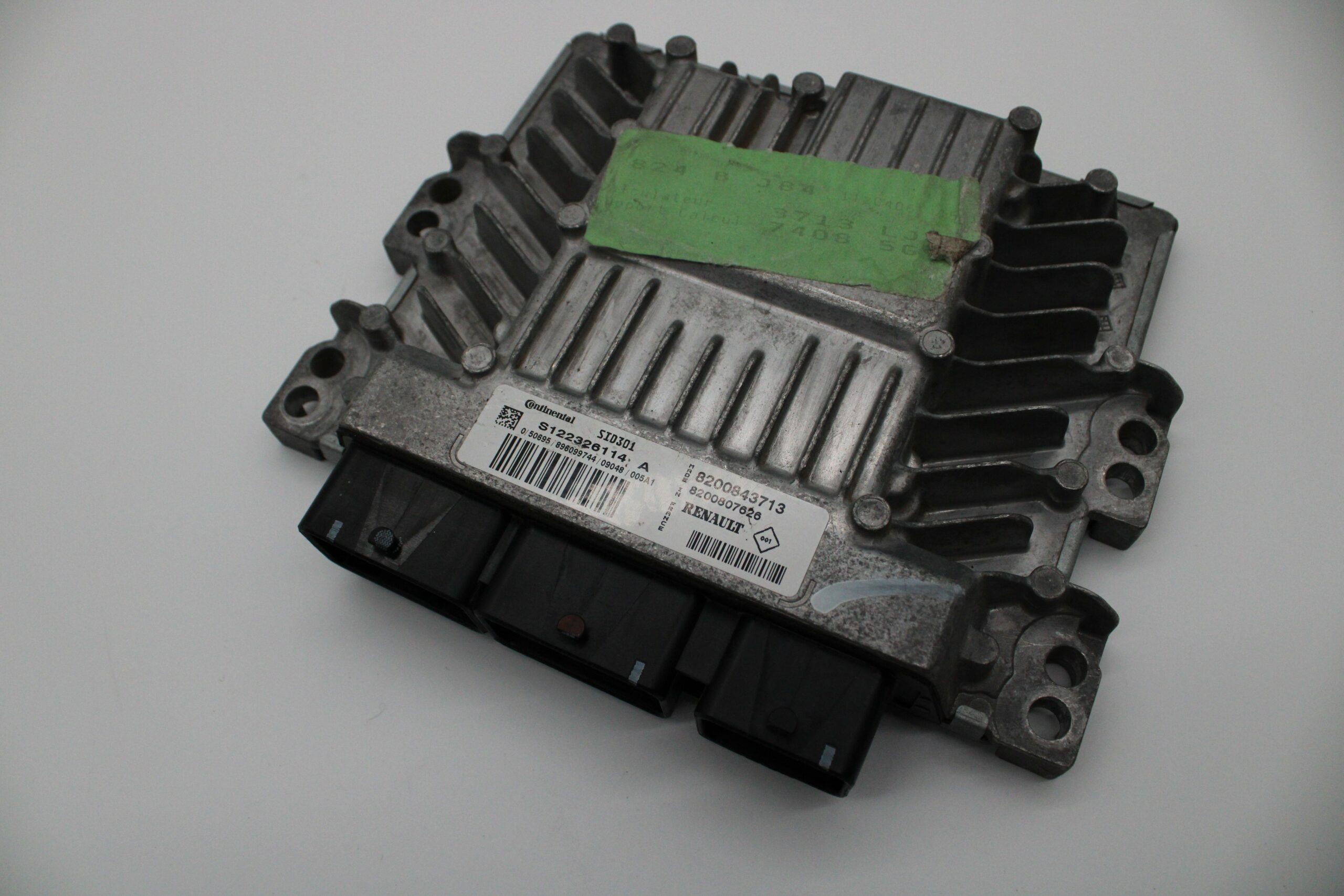 Centralita de Motor ECU Renault S122326114A S122326114 A 8200843713 8200807626 - foto 1