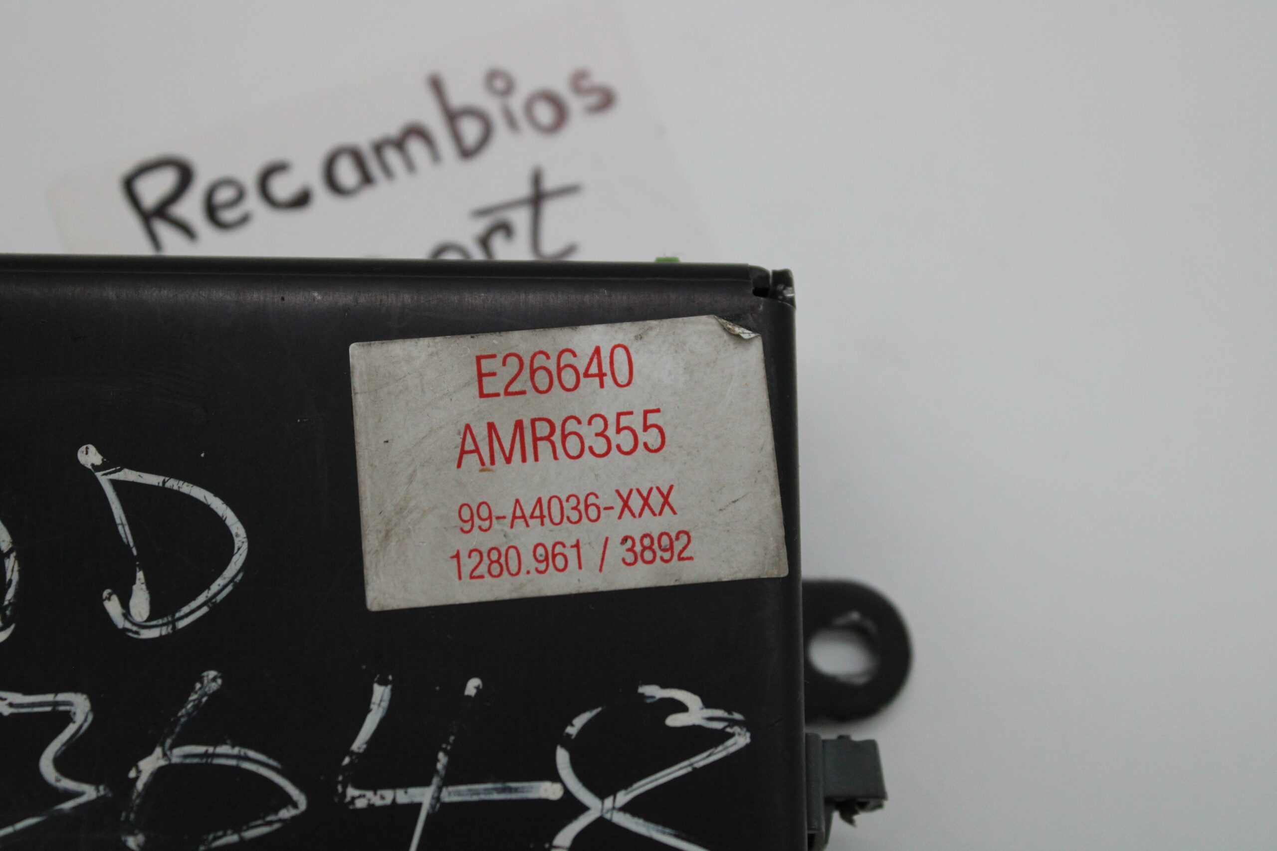 Amplificador Land Rover E26640 AMR6355 99A4036XXX 99 A4036 XXX - foto 2