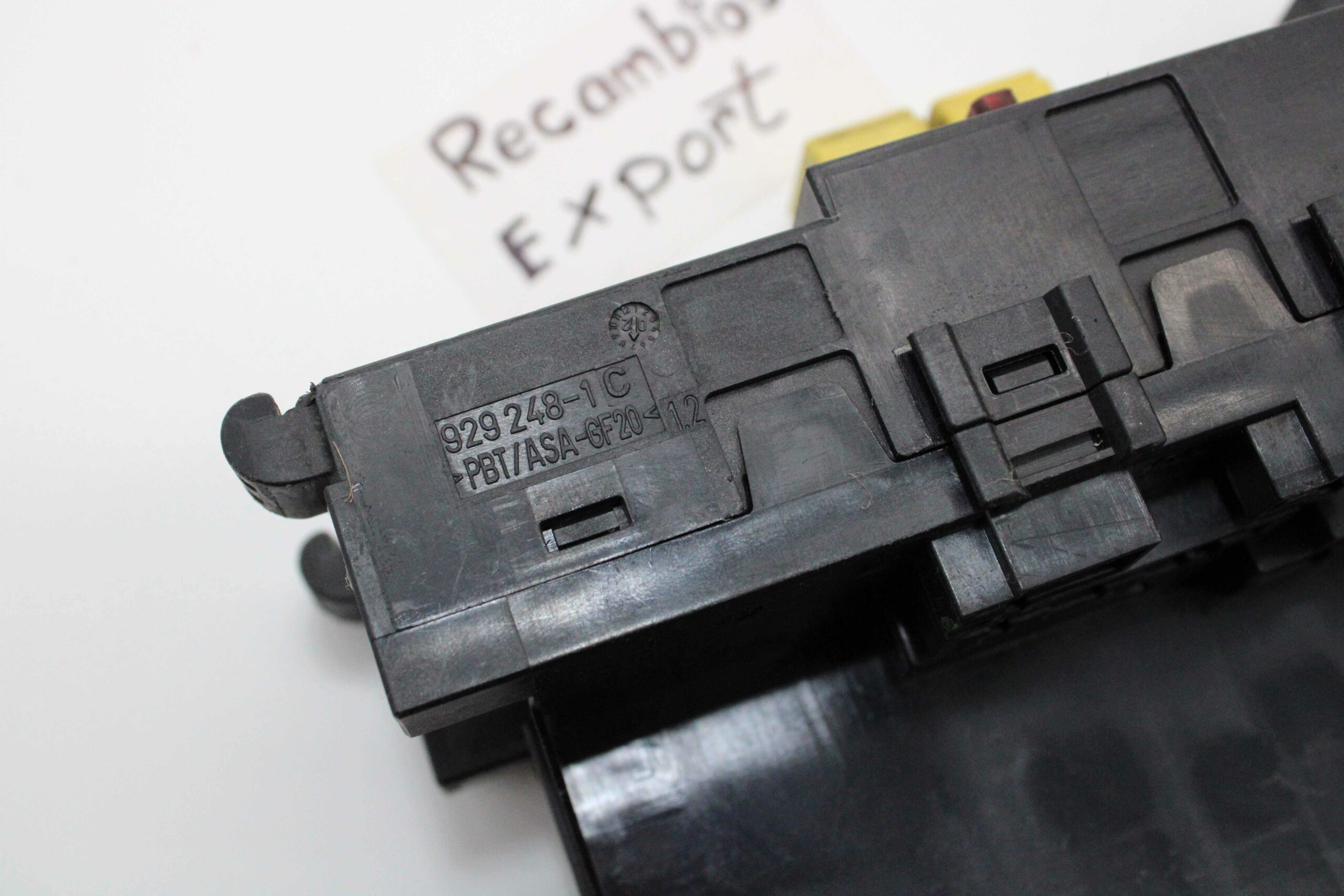 Caja de Fusibles Mercedes Clase C 2095450701 209 545 07 01 5DK00848611 5DK 008 486 11 A2038202726 A 203 820 27 26 9292481C 929148 1C - foto 4