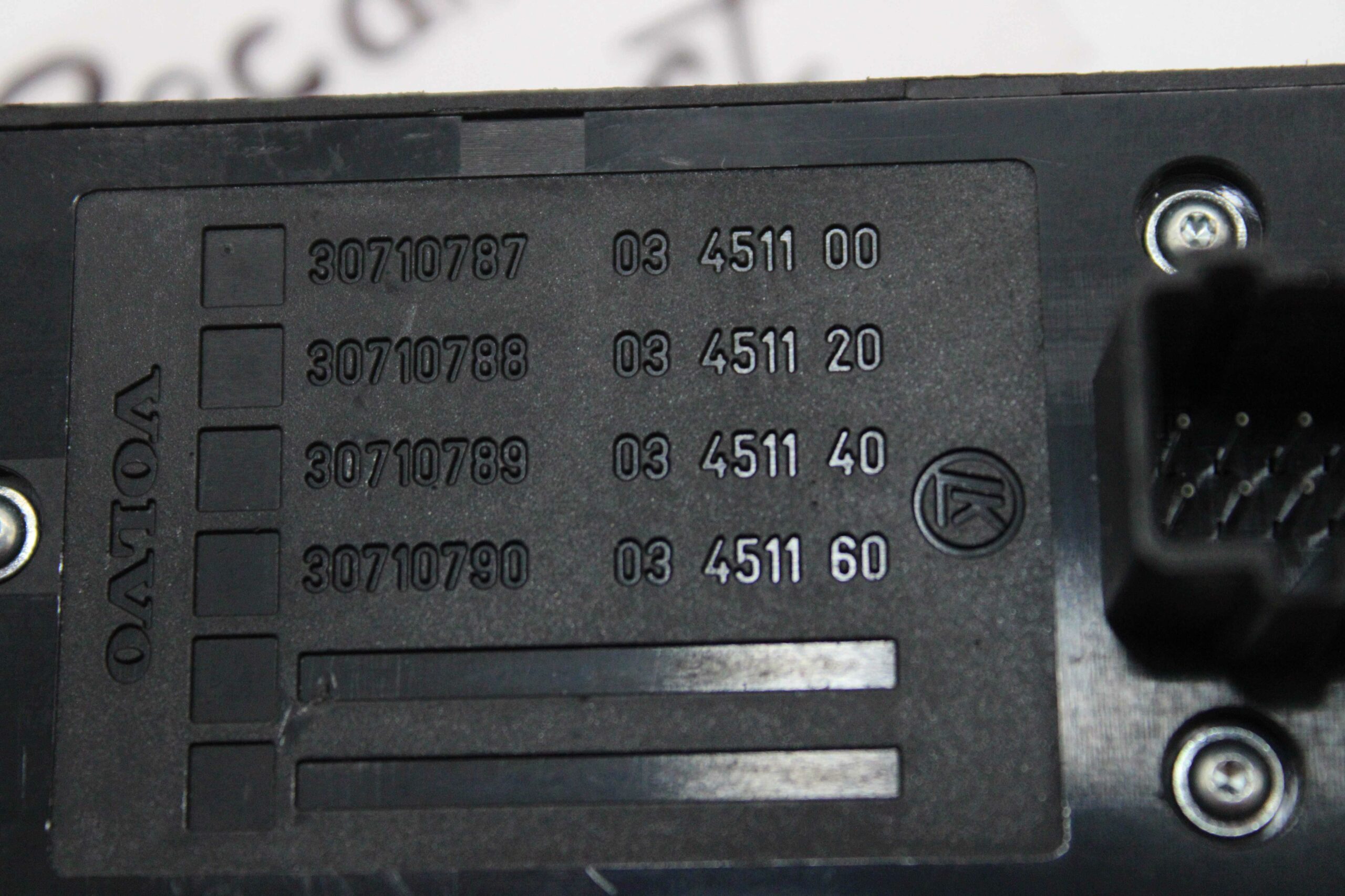 Mando Elevalunas Volvo 30710787 03 4511 00 30710788 03 4511 20 30710789 03 4511 40 30710790 03 4511 60 - foto 2