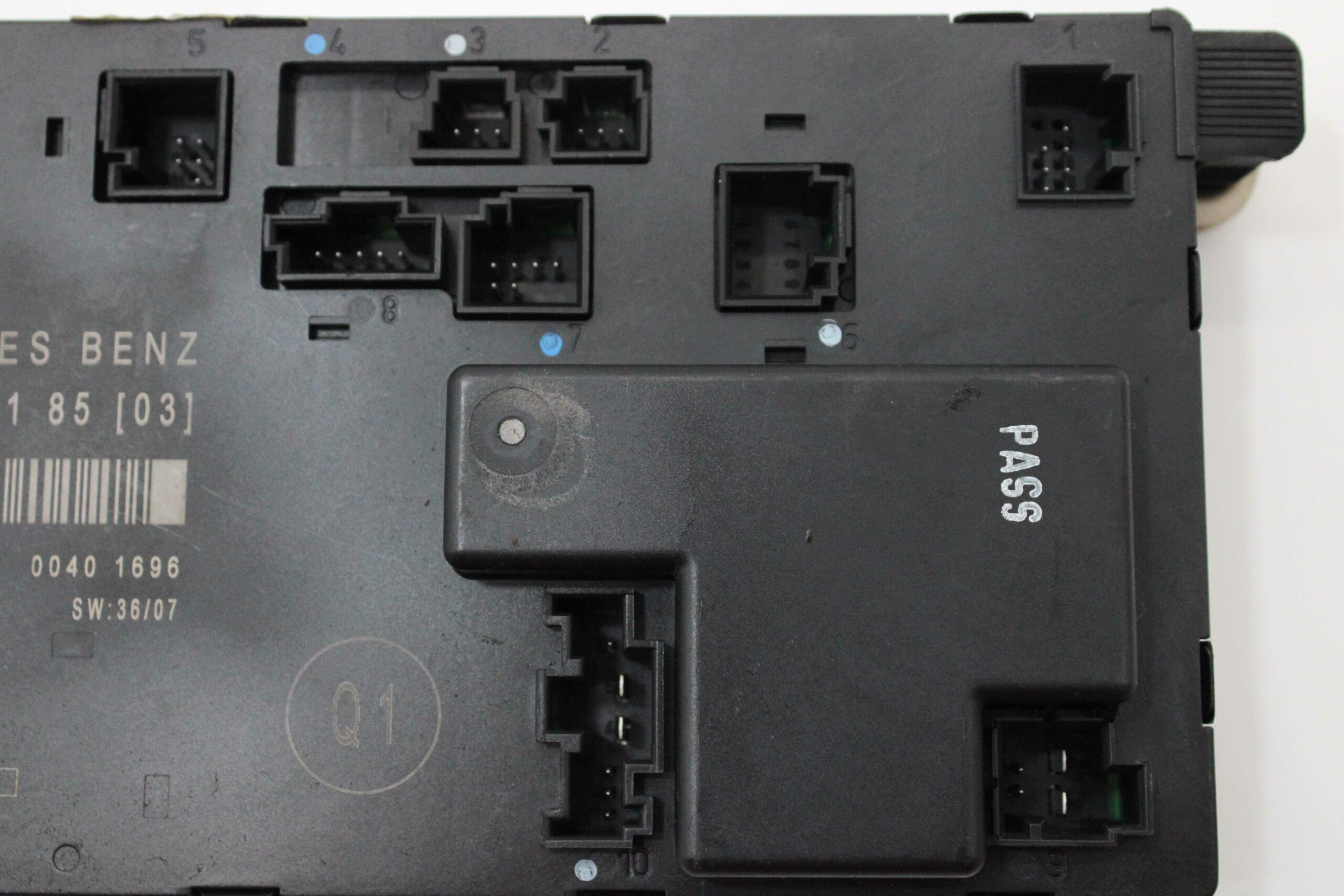 Módulo Control de Puerta Mercedes Clase E 2118702185 03 211 870 21 85 03 TEMIC 00401696 0040 1696 - foto 3