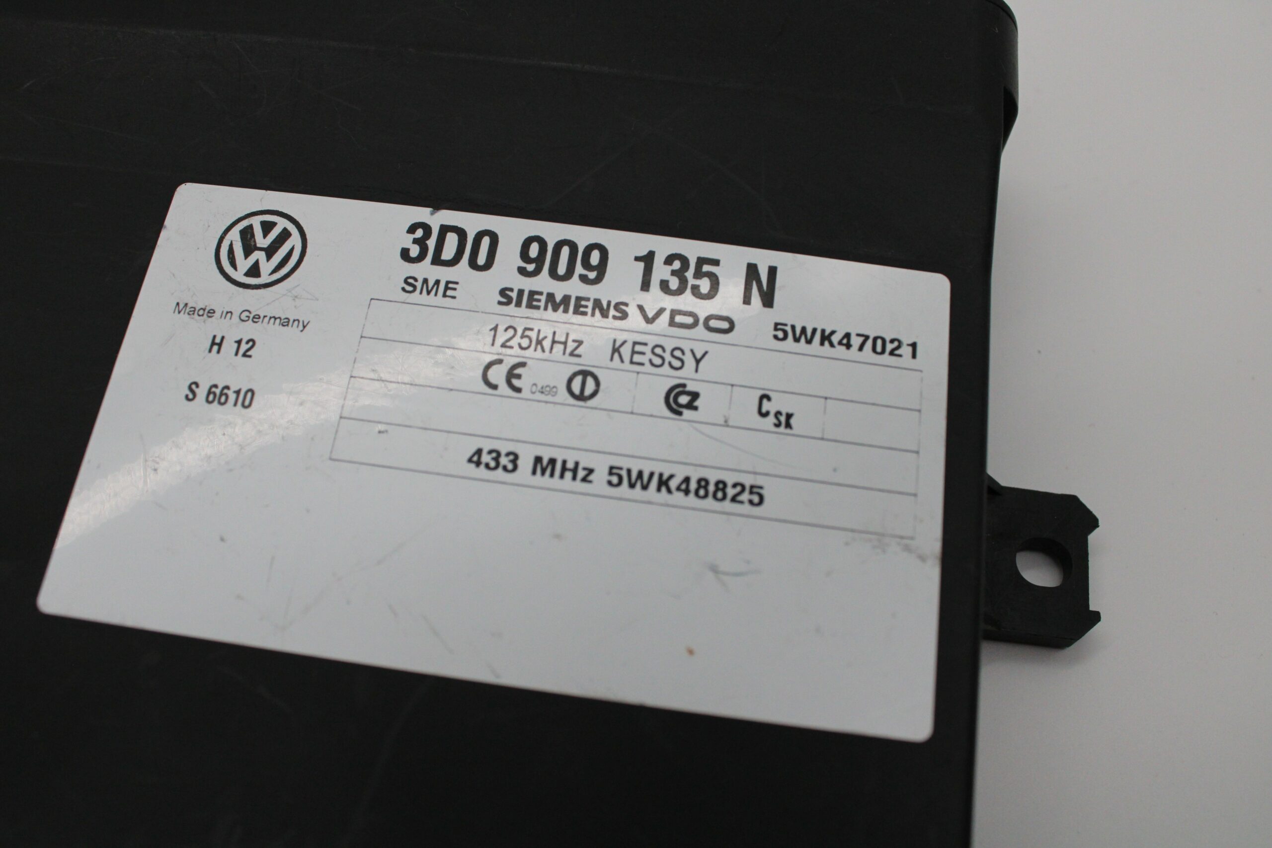 Módulo Electrónico Volkswagen Touareg - foto 2