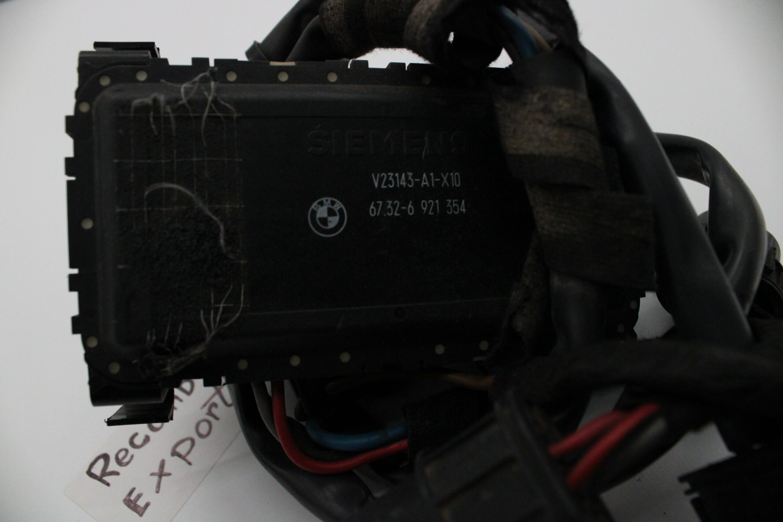 Relé Refrigerante del ventilador V23143A1X10 V23143-A1-X10 67326921354 67 32-6 921 354 - foto 2