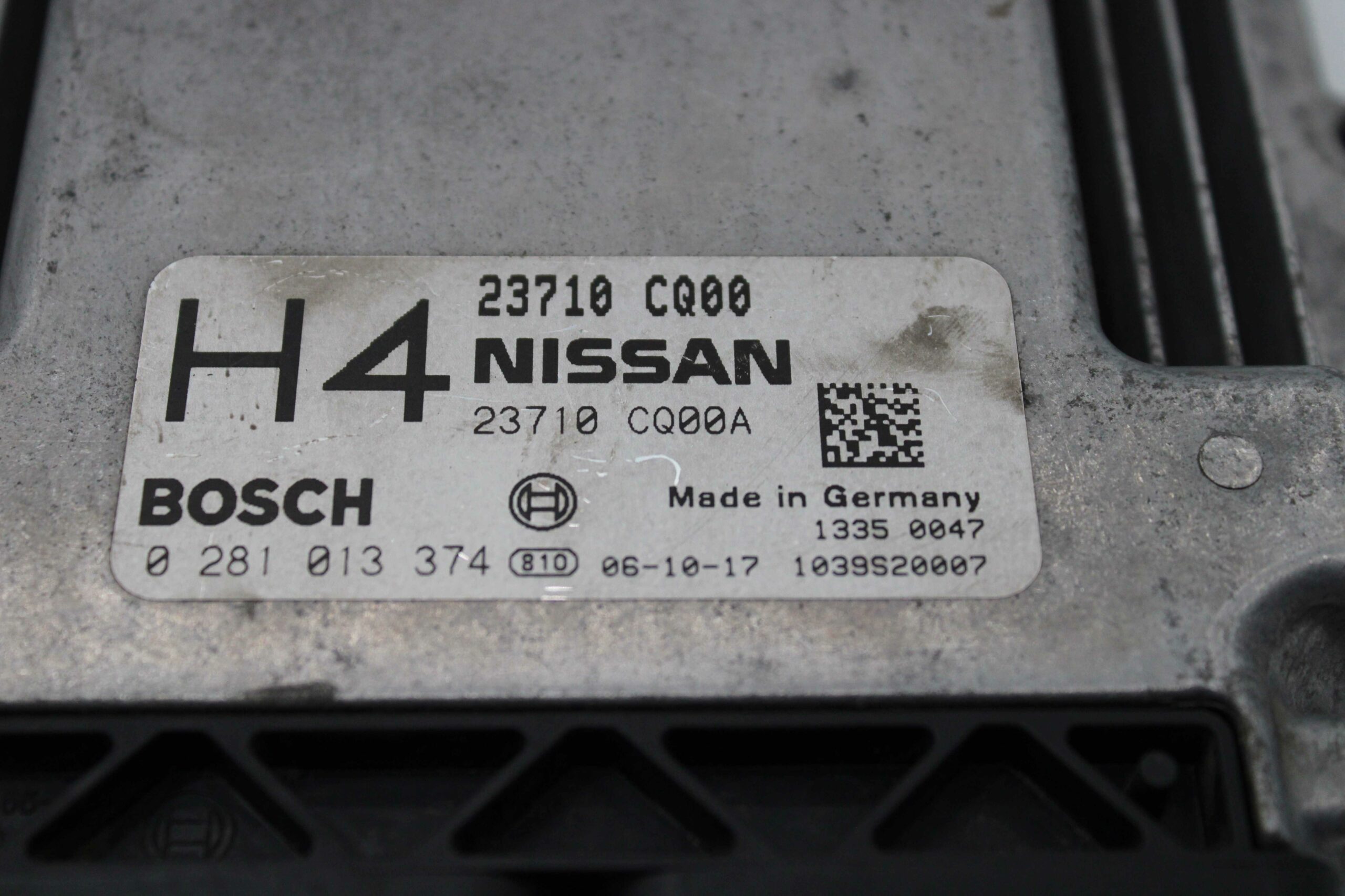 Centralita del Motor Nissan Atleon H4 23710CQ00 23710 CQ00 BOSCH 0281013374 0 281 013 374 - foto 2