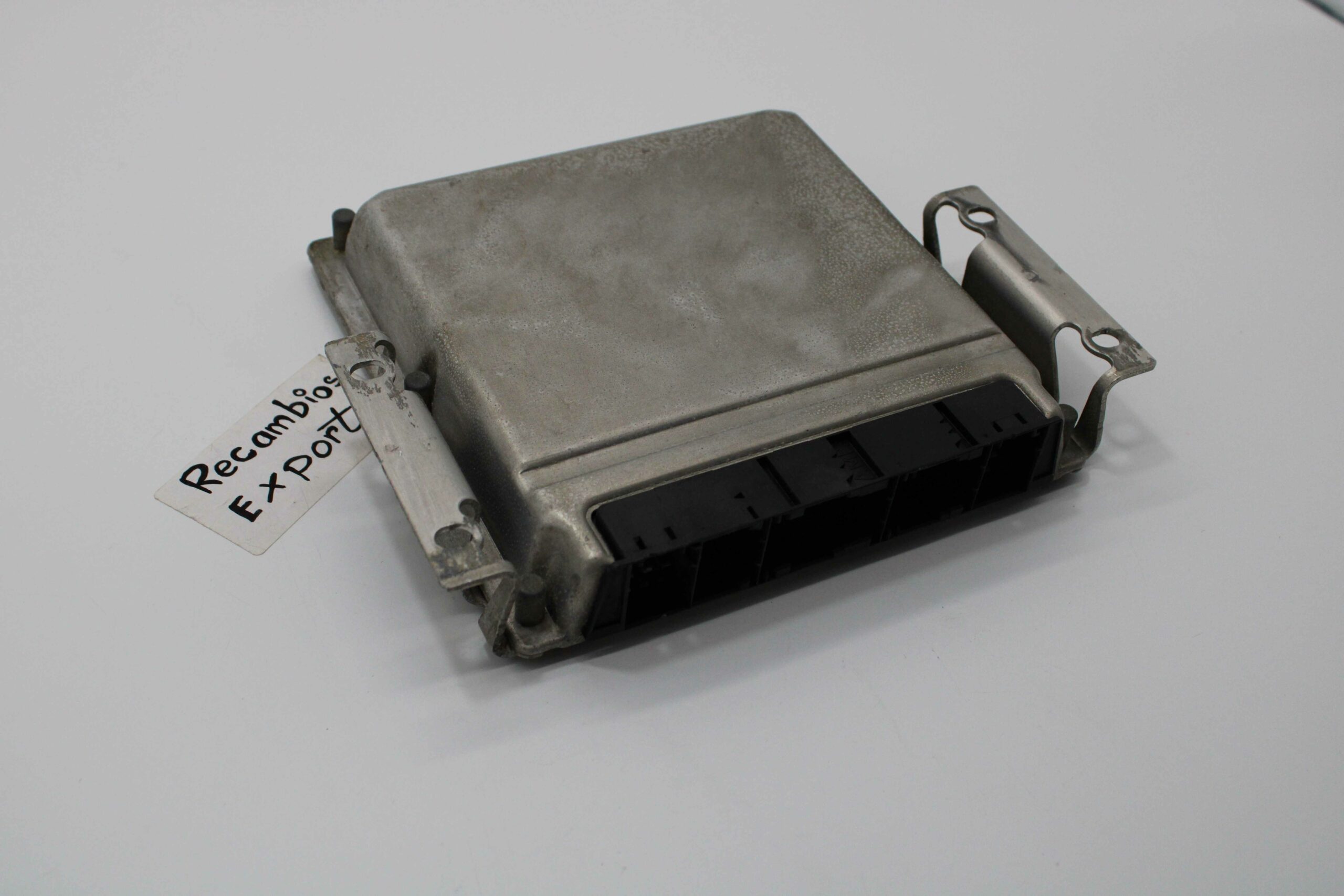 Centralita de Motor Mercedes Vito A0001535879 A 000 153 58 79 BOSCH 0281010926 0 281 010 926 - foto 1