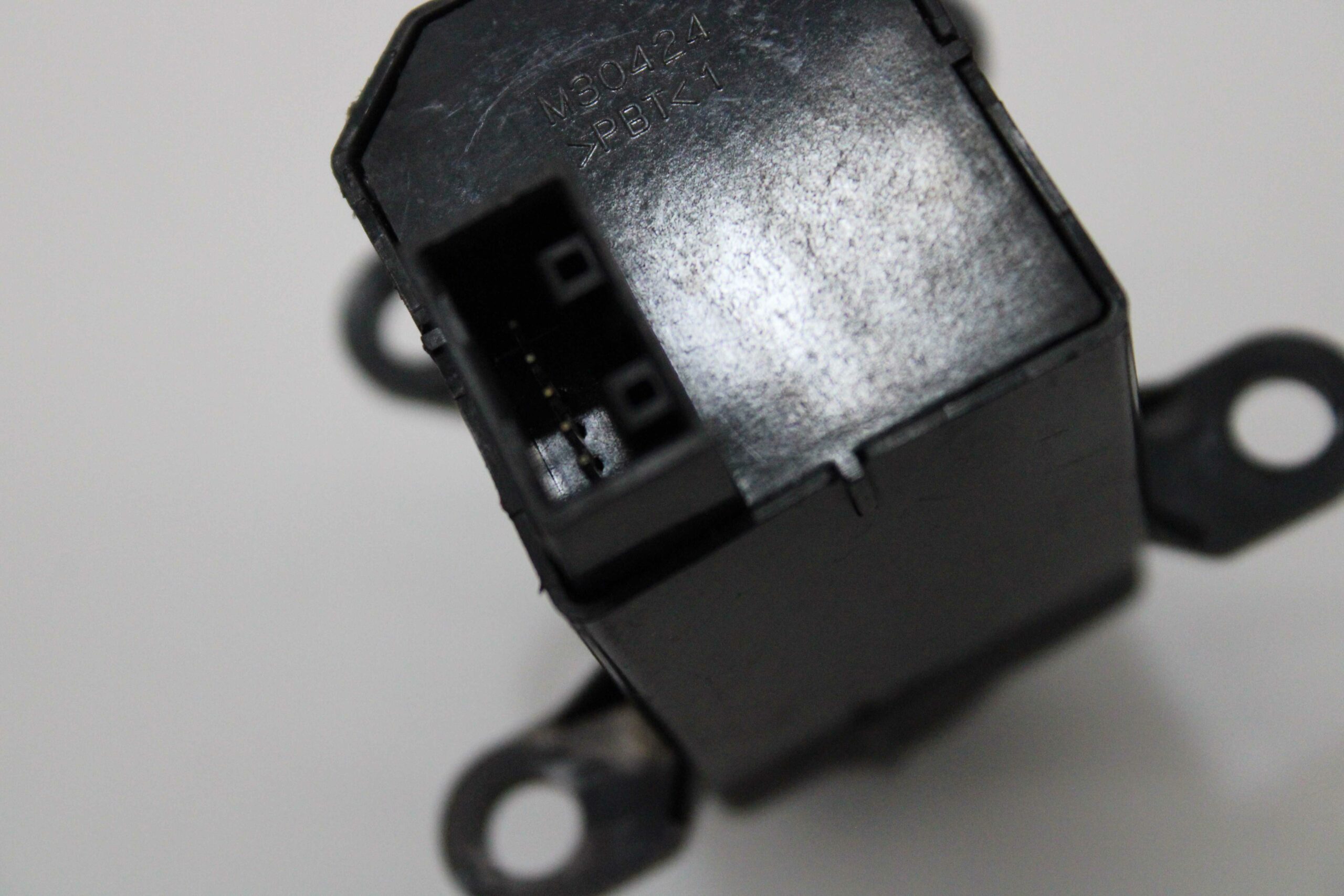 Interruptor Regulador de Faros Honda Civic - foto 3