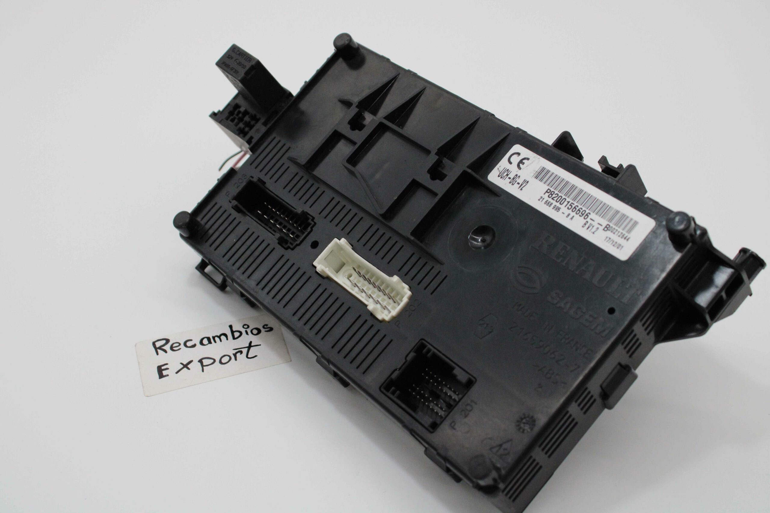 Caja de fusibles BSI Renault Clio P8200156696B P8200156696 B 216689958A 21 668 995 8A - foto 1
