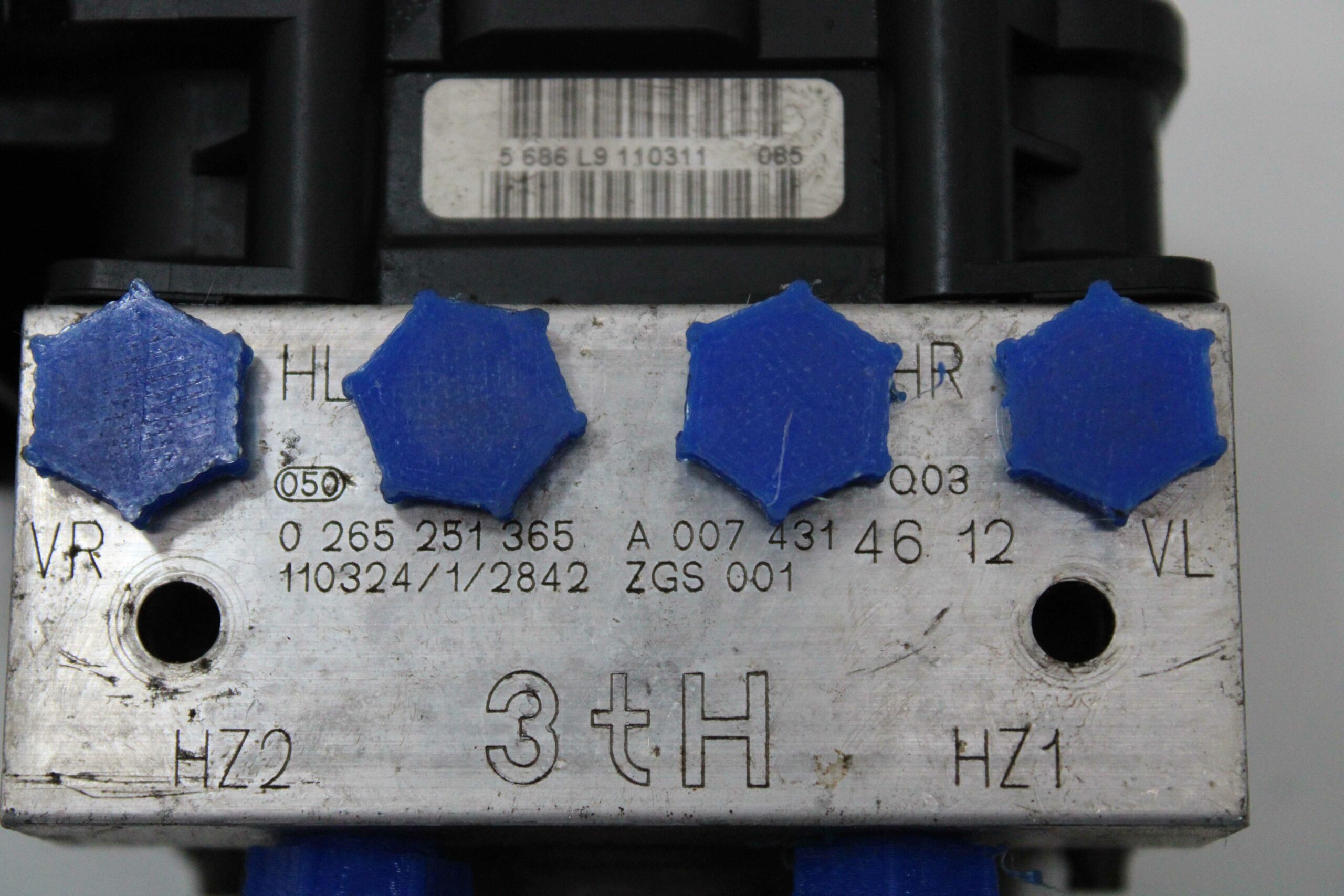 ABS Mercedes Sprinter 0265251365 0 265 251 365 A0074314612 A 007 431 46 12 0265951520 0 265 951 520 - foto 2