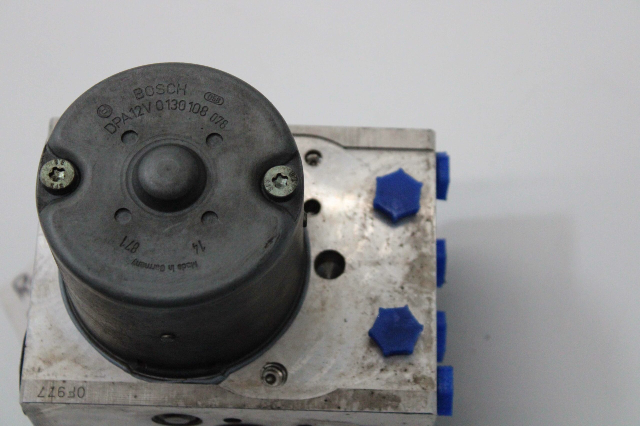 ABS BMW E39 0265223001 0 265 223 001 34511164848 34 51 1 164 848 BOSCH 34526756342 34 52 6 756 342 0265900001 0 265 900 001 0130108078 0 130 108078 - foto 4